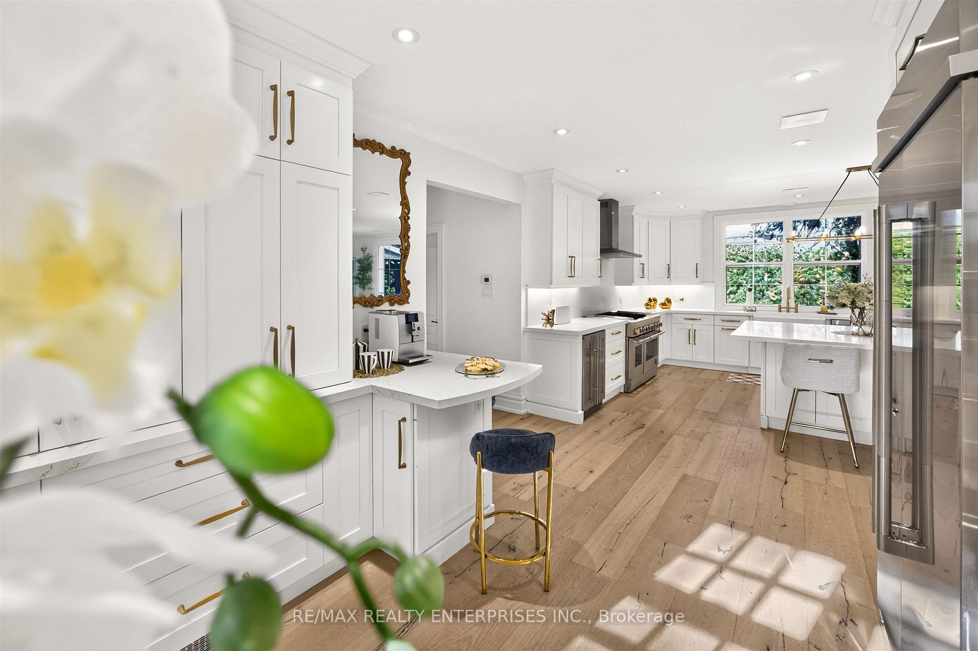 Photo 44 of 317 Gloucester Avenue, Oakville, Old Oakville — HOMEH