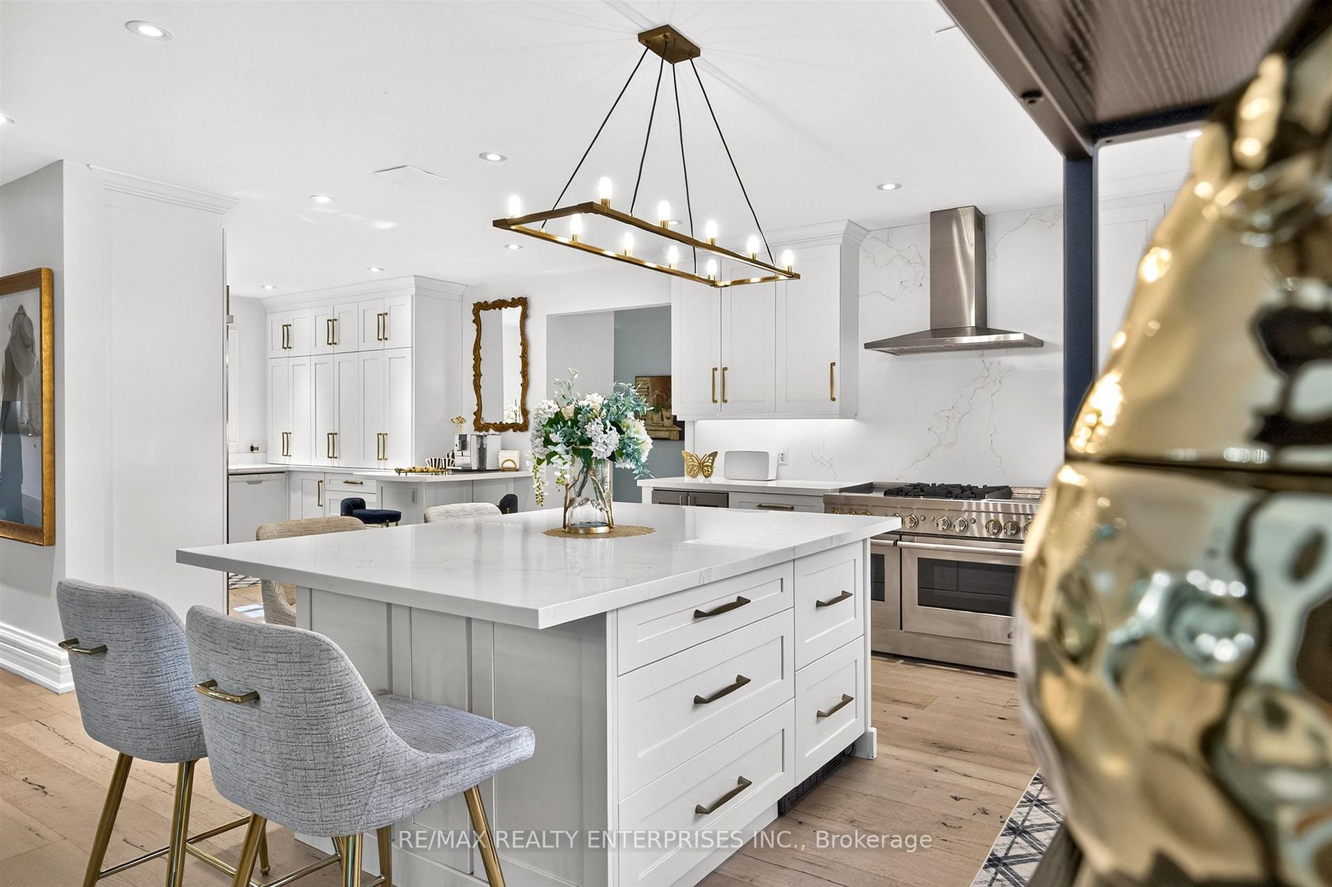 Photo 48 of 317 Gloucester Avenue, Oakville, Old Oakville — HOMEH