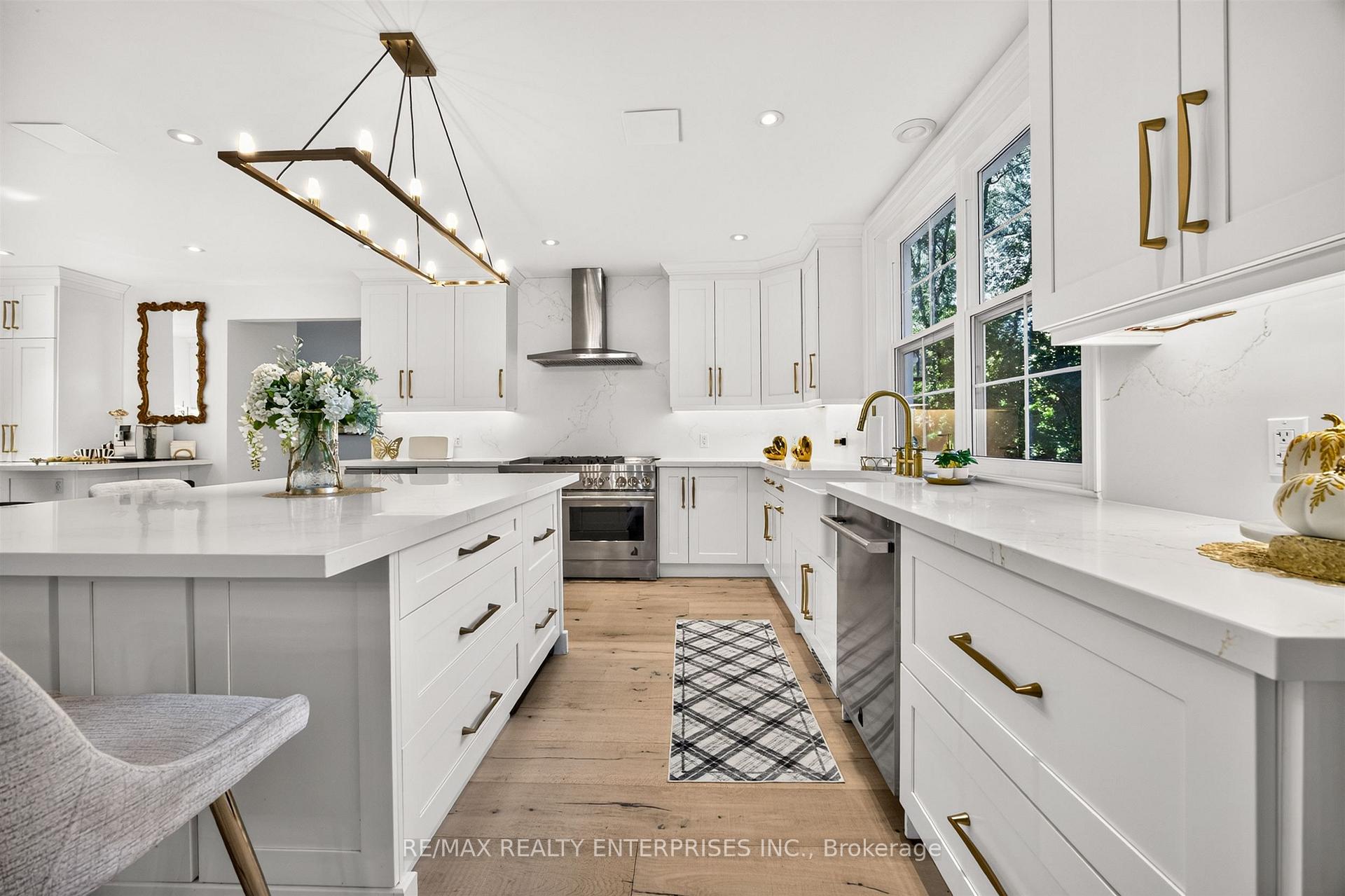 Photo 51 of 317 Gloucester Avenue, Oakville, Old Oakville — HOMEH