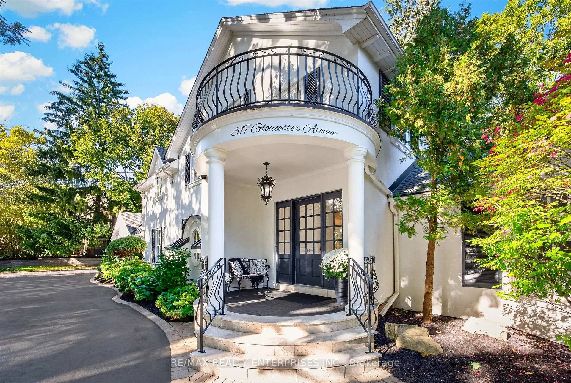 Photo 7 of 317 Gloucester Avenue, Oakville, Old Oakville — HOMEH