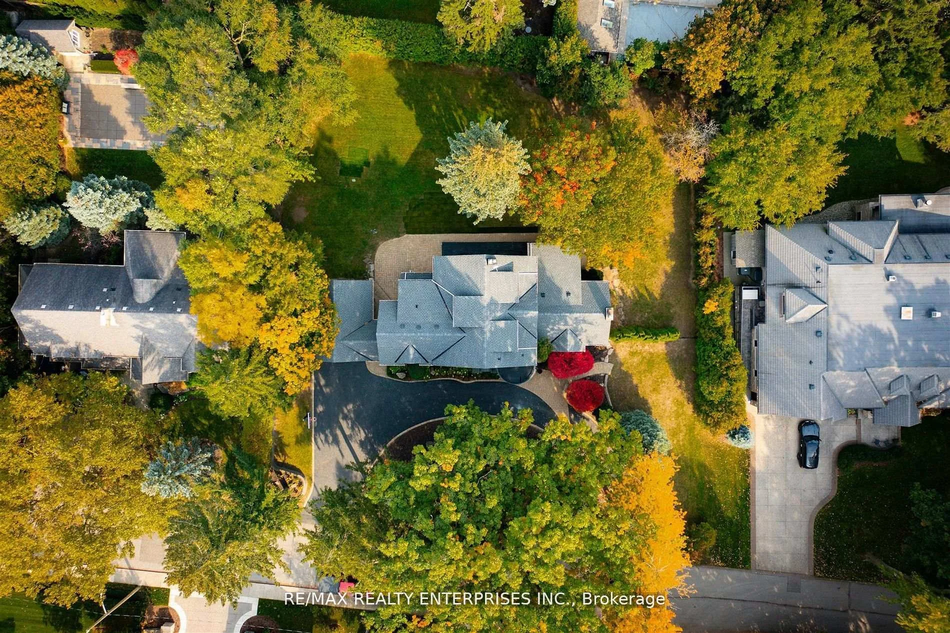 Photo 11 of 317 Gloucester Avenue, Oakville, Old Oakville — HOMEH