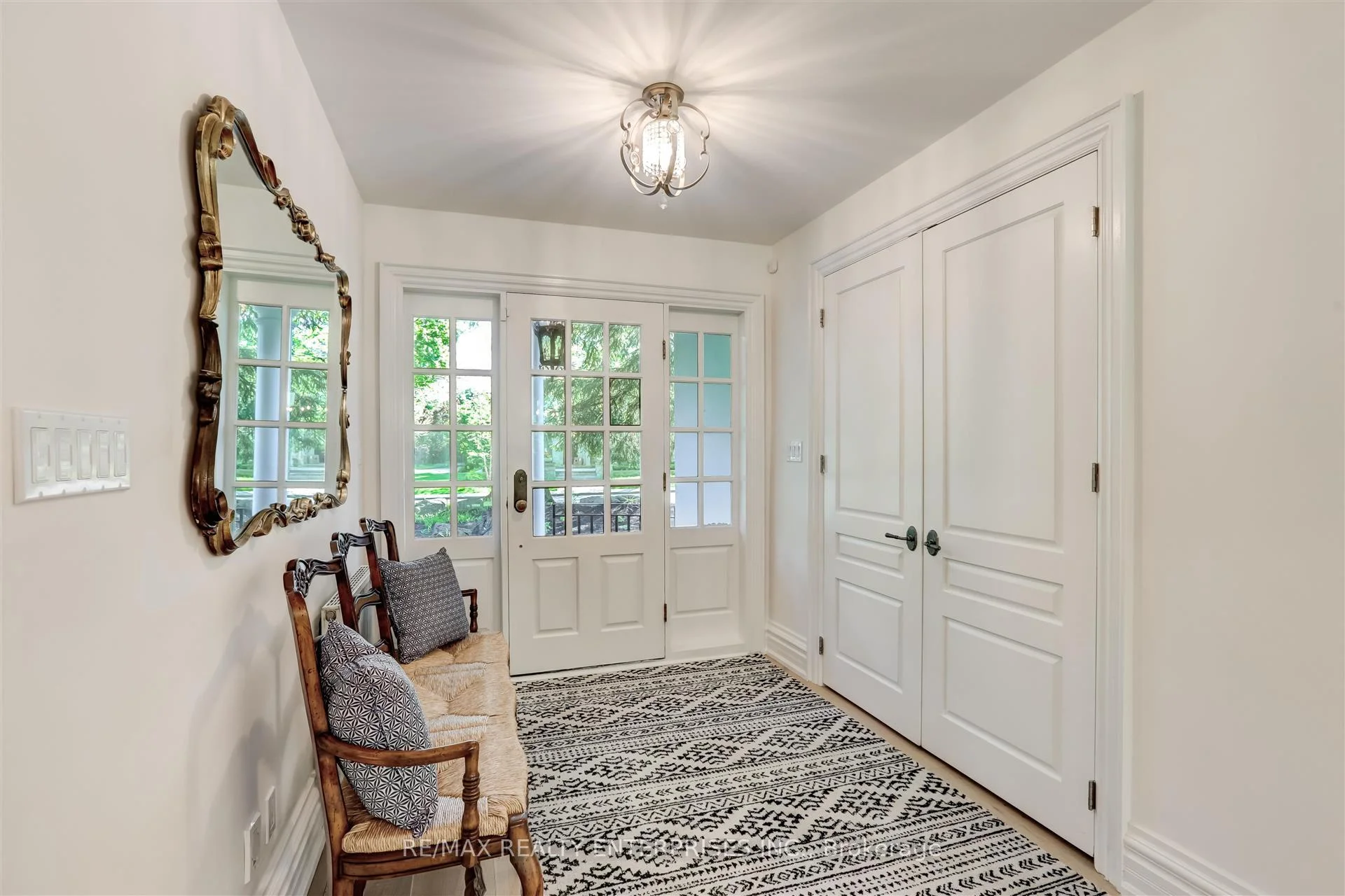 Photo 18 of 317 Gloucester Avenue, Oakville, Old Oakville — HOMEH