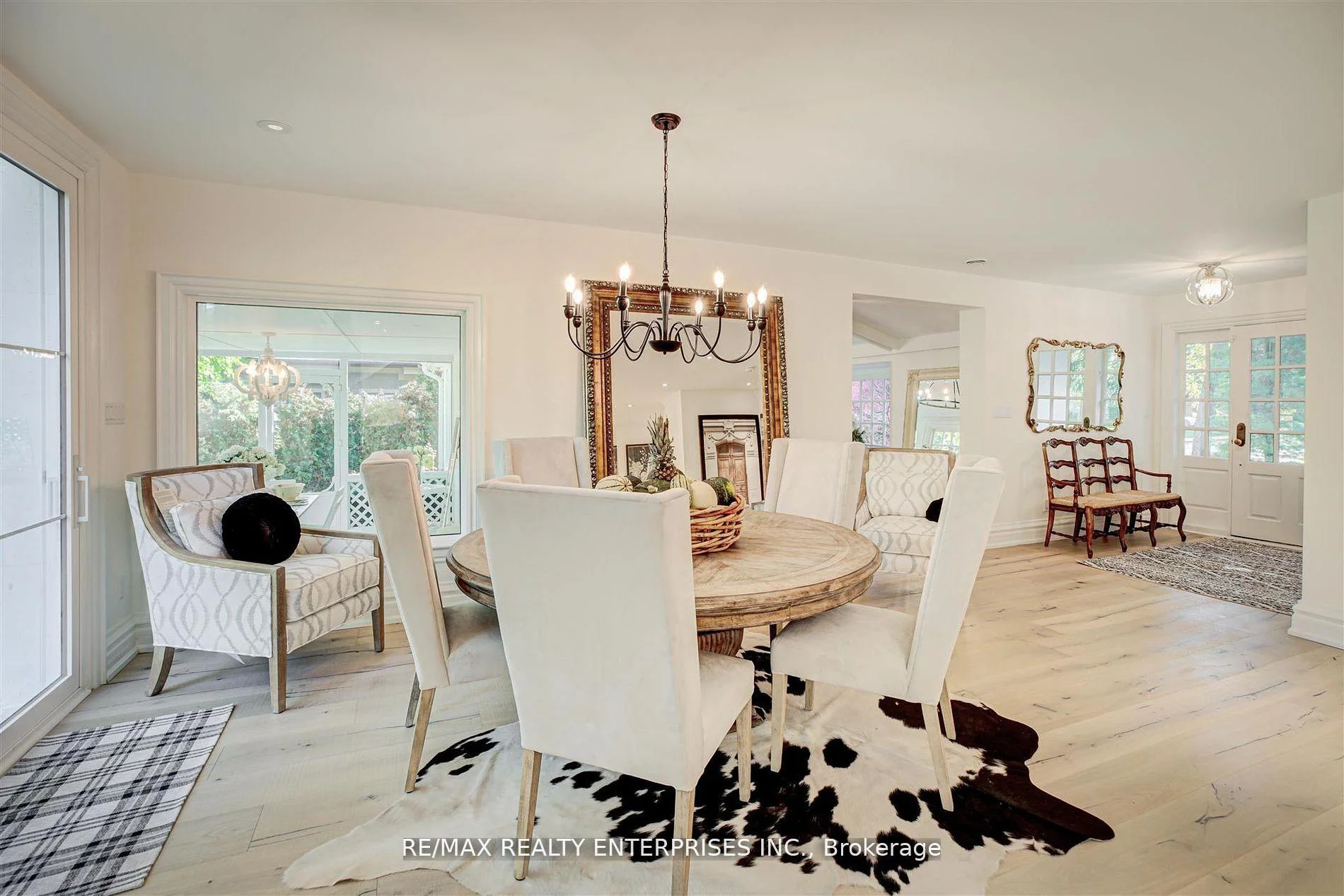 Photo 22 of 317 Gloucester Avenue, Oakville, Old Oakville — HOMEH