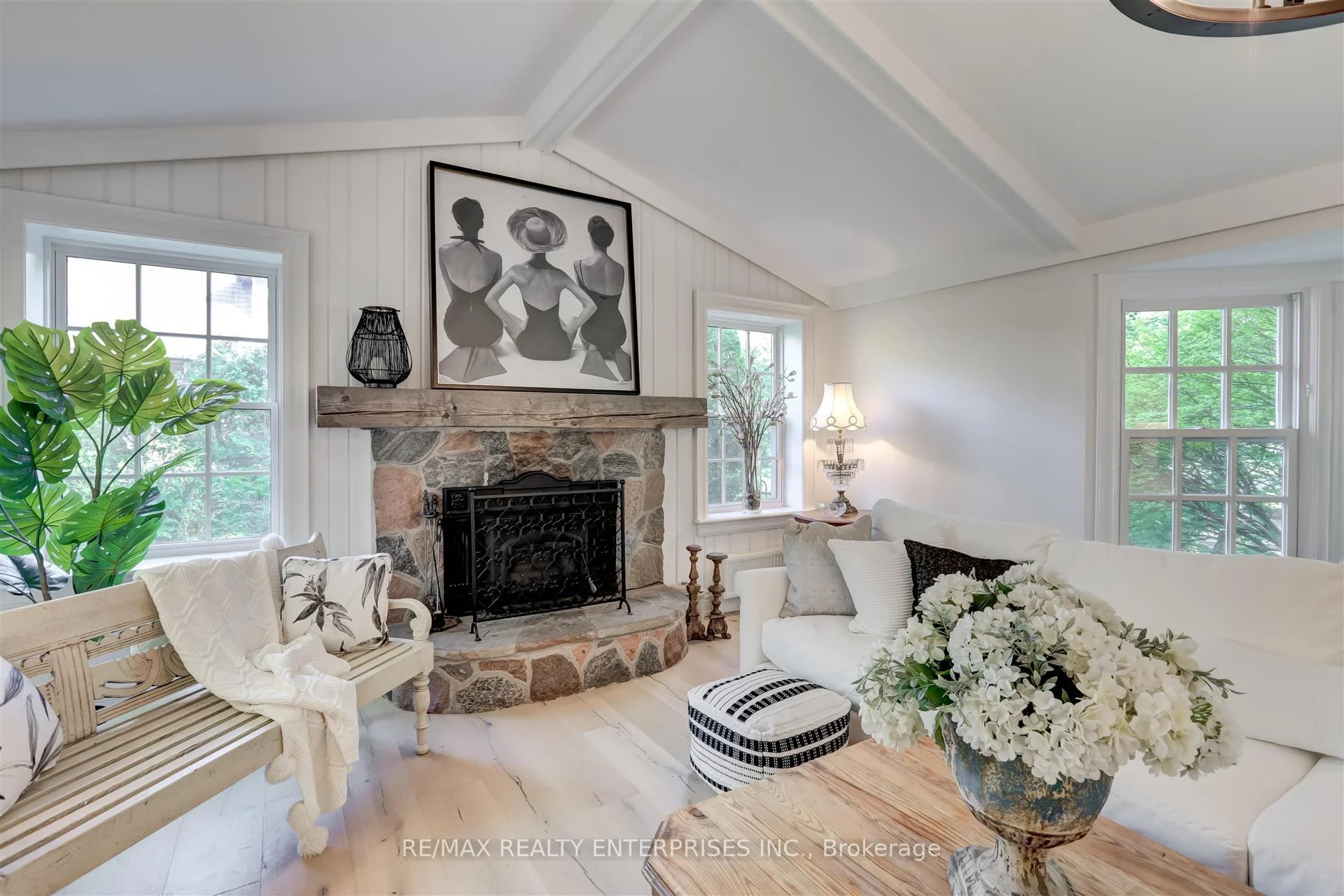 Photo 24 of 317 Gloucester Avenue, Oakville, Old Oakville — HOMEH