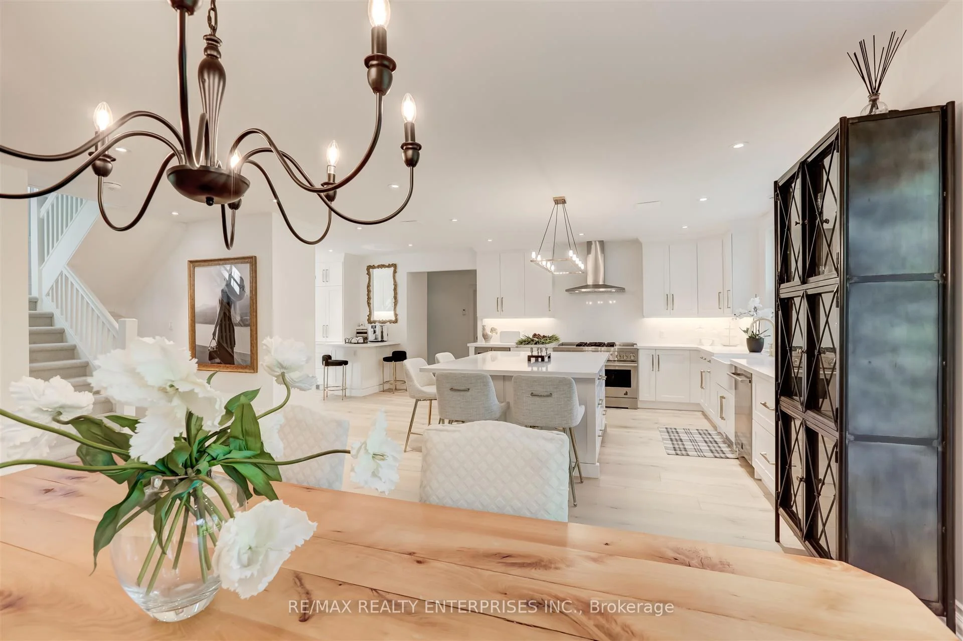 Photo 33 of 317 Gloucester Avenue, Oakville, Old Oakville — HOMEH