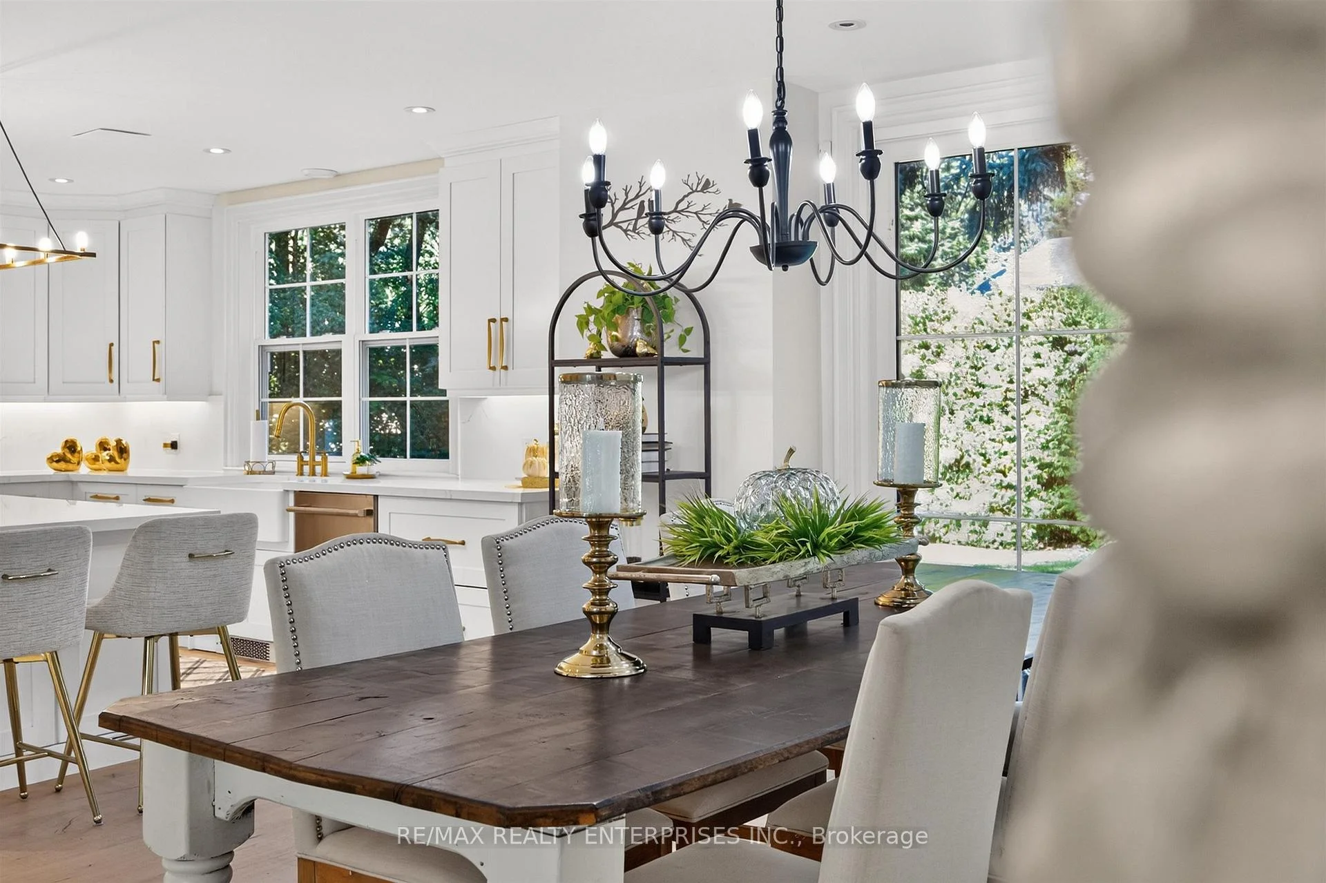 Photo 34 of 317 Gloucester Avenue, Oakville, Old Oakville — HOMEH