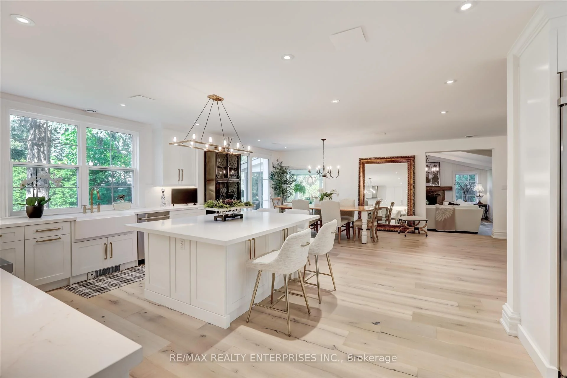Photo 45 of 317 Gloucester Avenue, Oakville, Old Oakville — HOMEH
