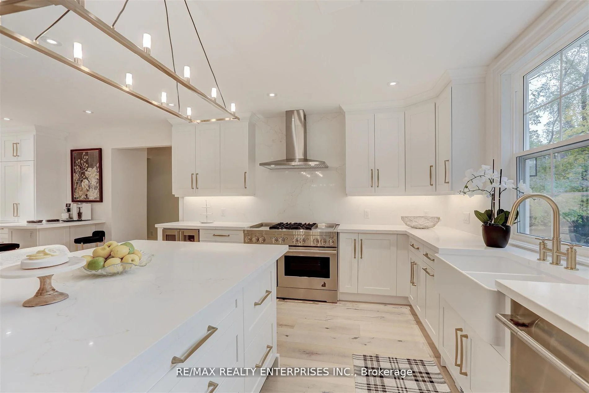 Photo 52 of 317 Gloucester Avenue, Oakville, Old Oakville — HOMEH