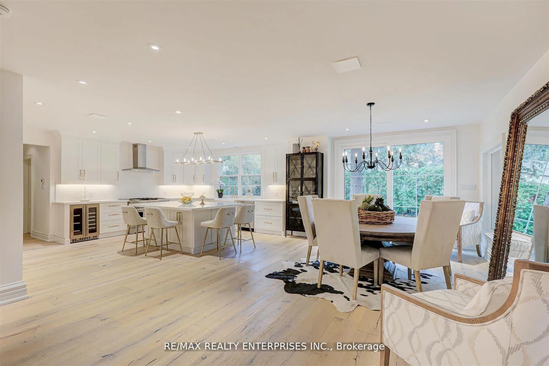 Photo 55 of 317 Gloucester Avenue, Oakville, Old Oakville — HOMEH