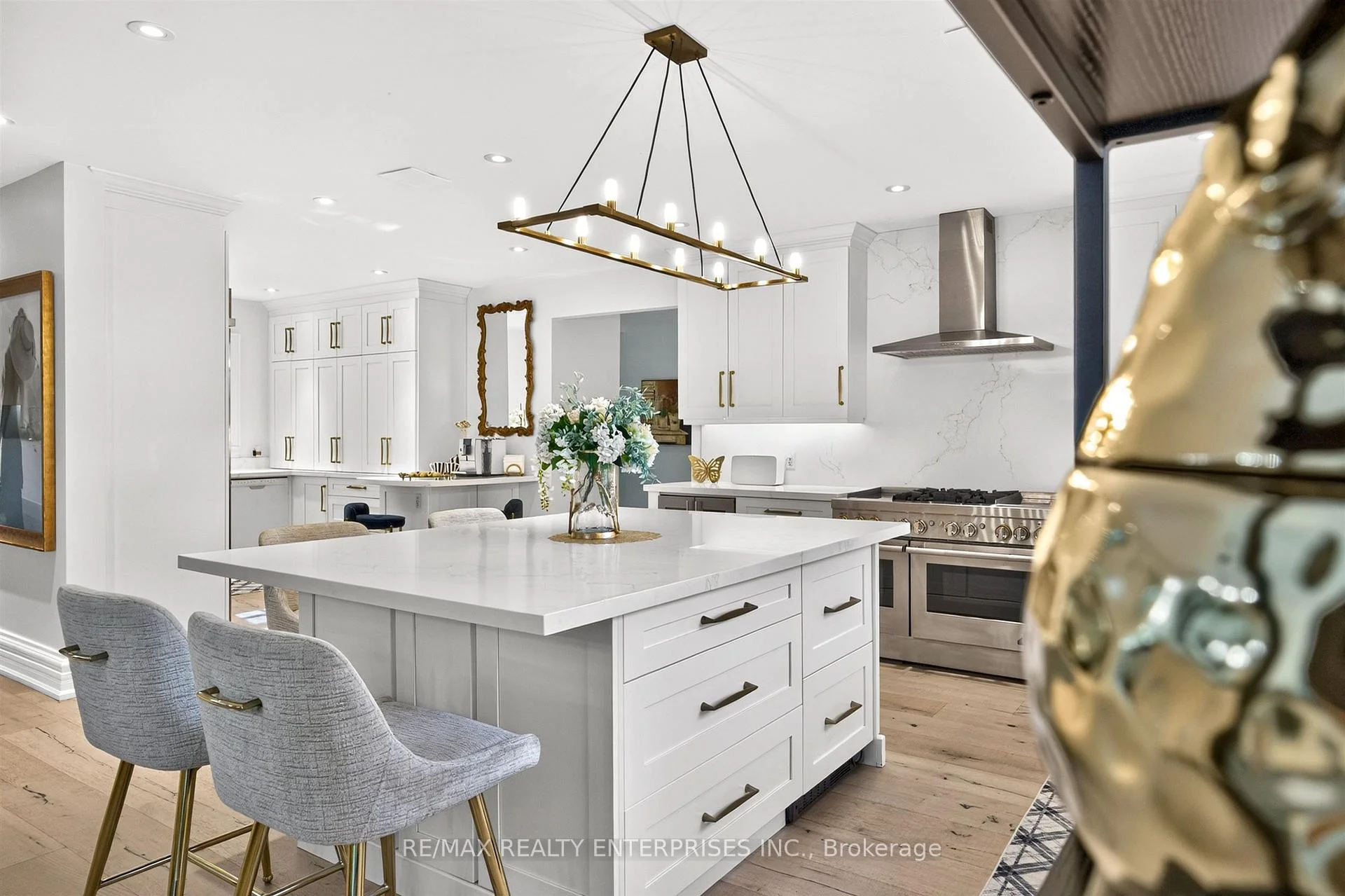 Photo 69 of 317 Gloucester Avenue, Oakville, Old Oakville — HOMEH