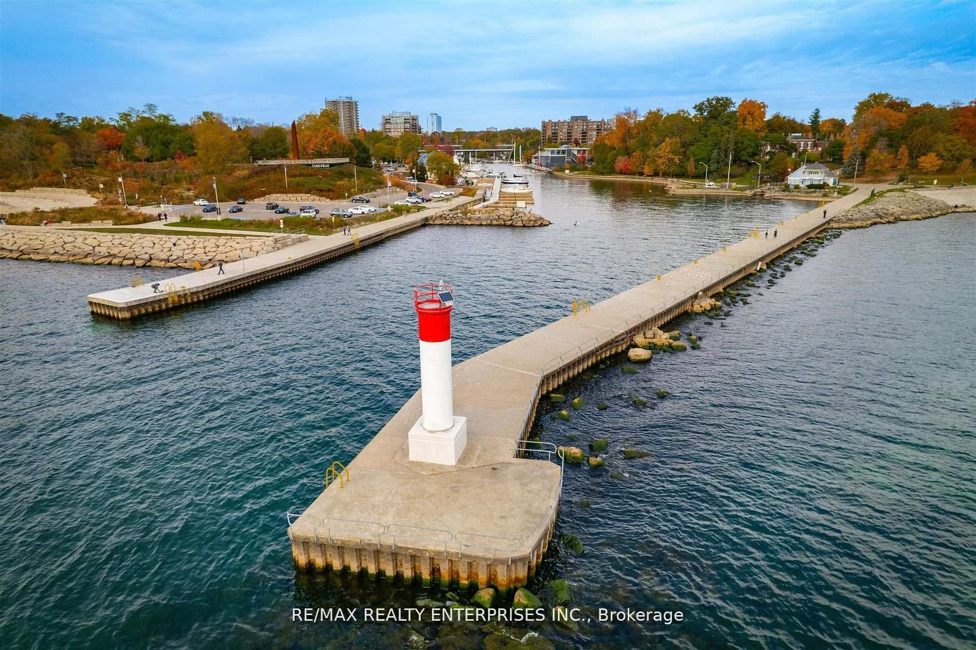 Photo 100 of 317 Gloucester Avenue, Oakville, Old Oakville — HOMEH