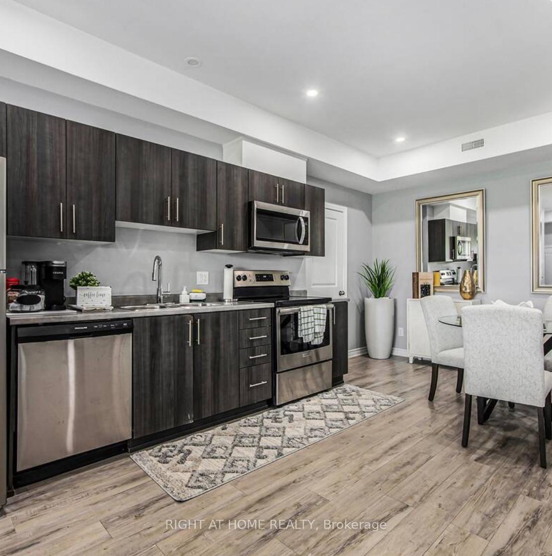 Photo 17 of Unit K, 30 Jaguar Private, Ottawa, Stittsville (South) — HOMEH