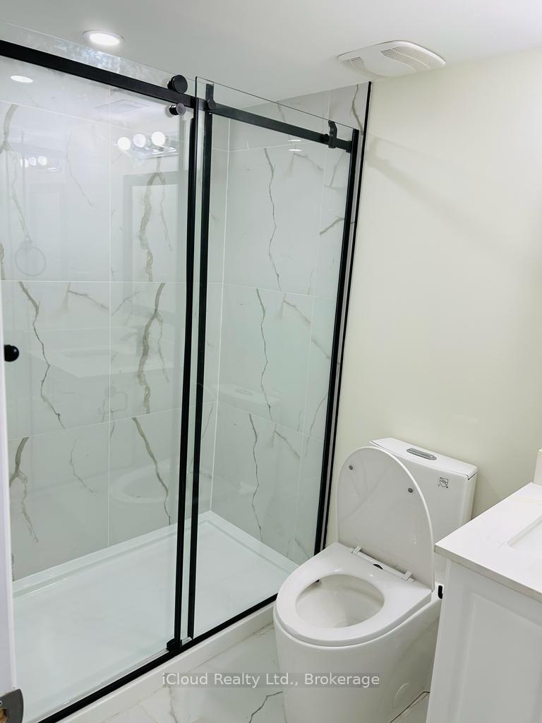 Photo 6 of Unit BASEMENT UNIT, 35 Brixham Lane, Brampton, Brampton North — HOMEH