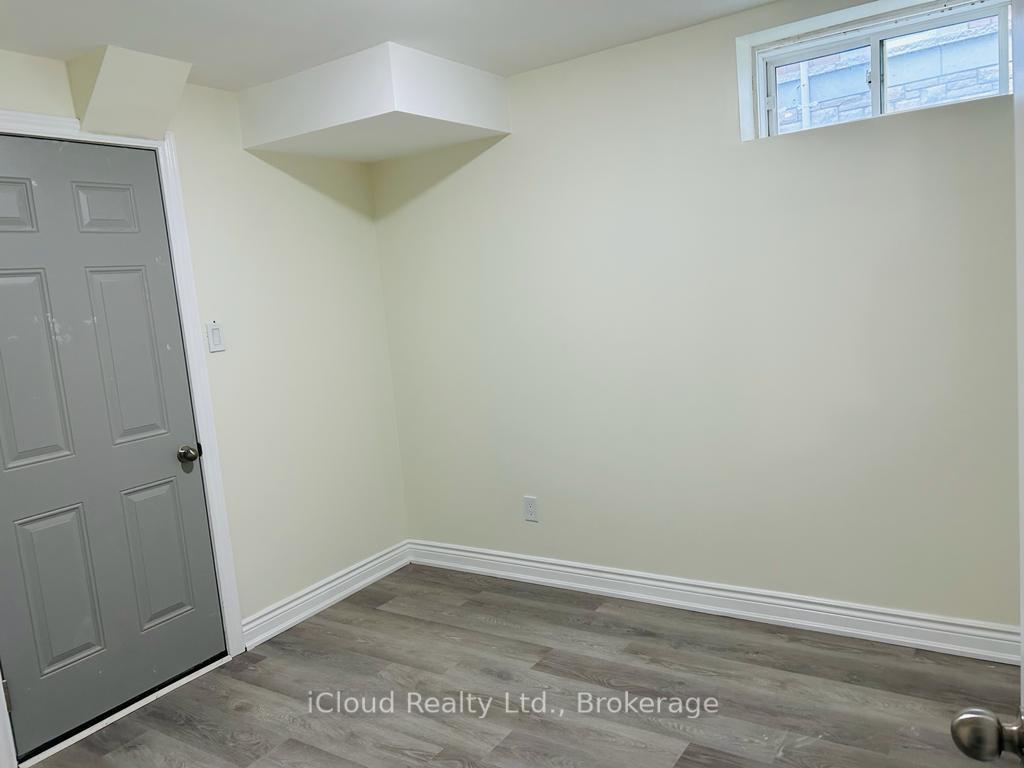 Photo 13 of Unit BASEMENT UNIT, 35 Brixham Lane, Brampton, Brampton North — HOMEH