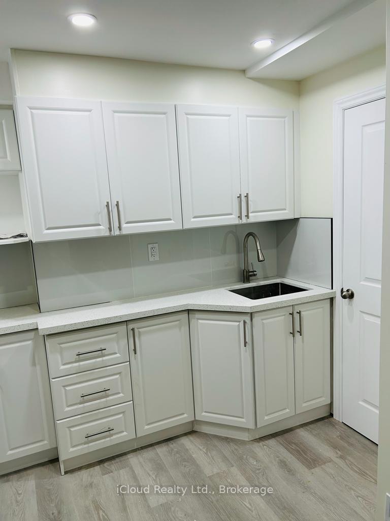 Photo 19 of Unit BASEMENT UNIT, 35 Brixham Lane, Brampton, Brampton North — HOMEH