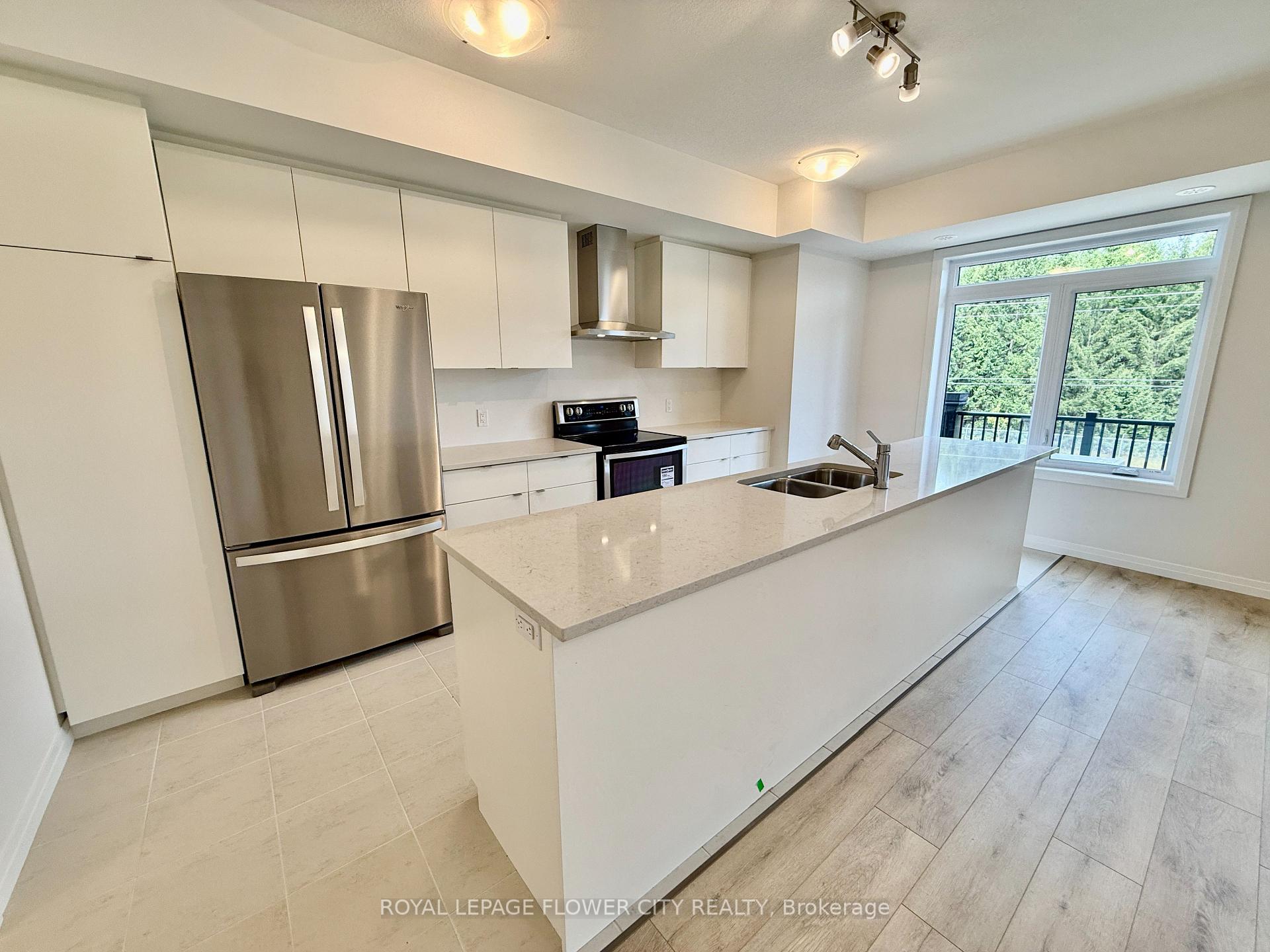 Photo 8 of Unit H079, 44 Thatcher Drive, Guelph, Kortright East — HOMEH