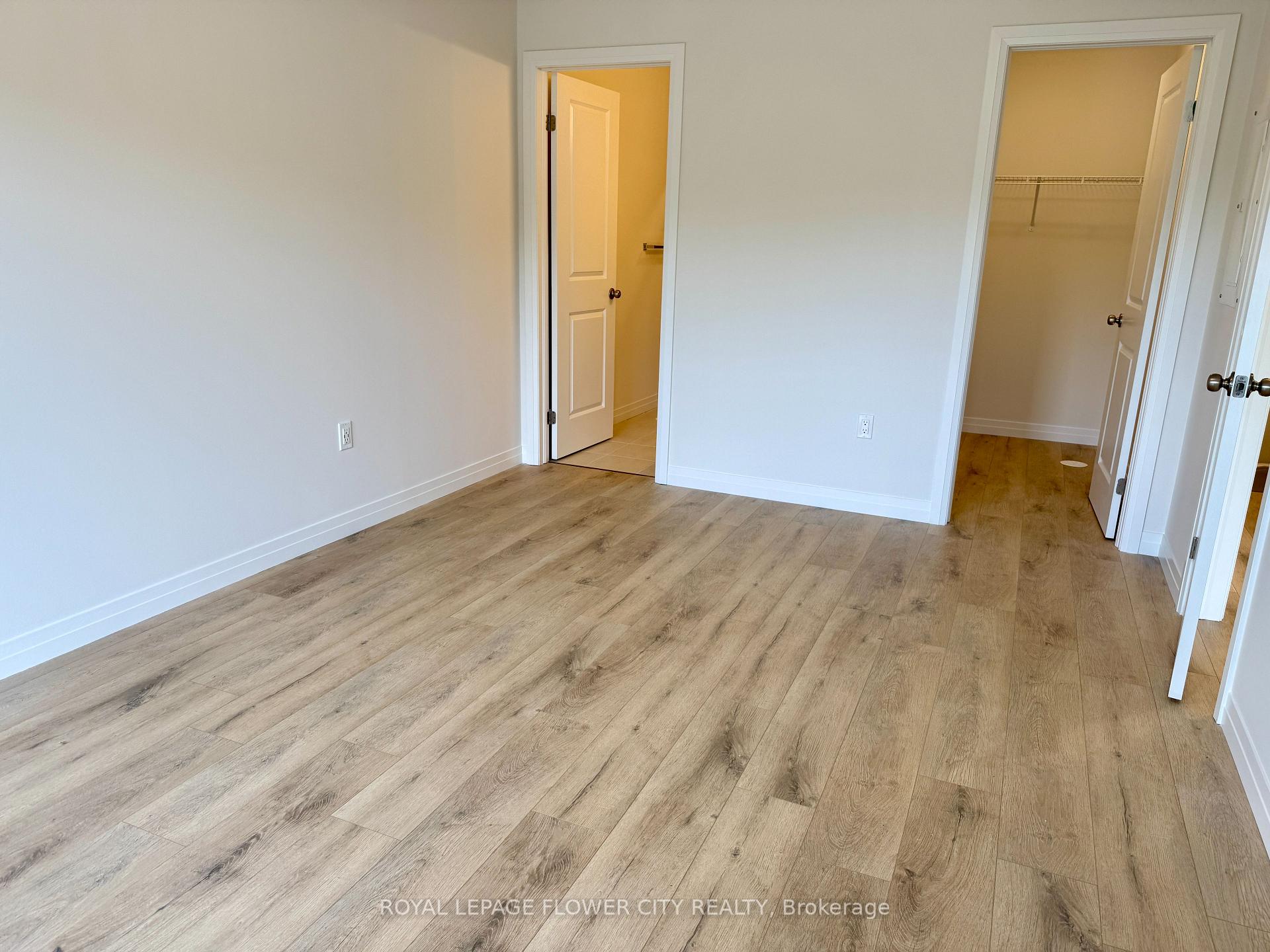 Photo 20 of Unit H079, 44 Thatcher Drive, Guelph, Kortright East — HOMEH