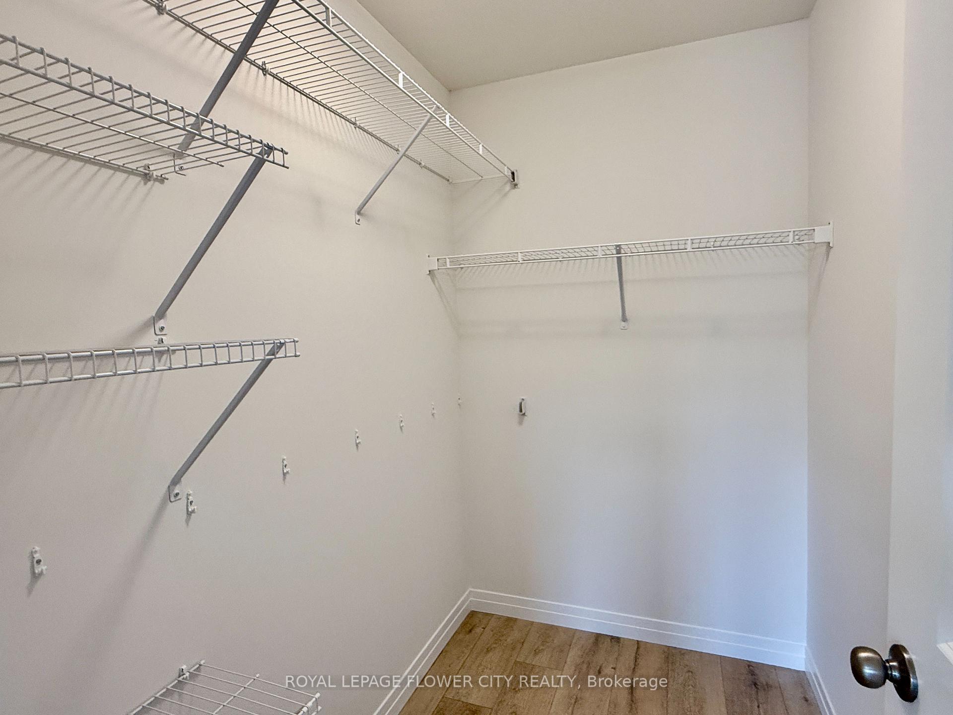 Photo 21 of Unit H079, 44 Thatcher Drive, Guelph, Kortright East — HOMEH