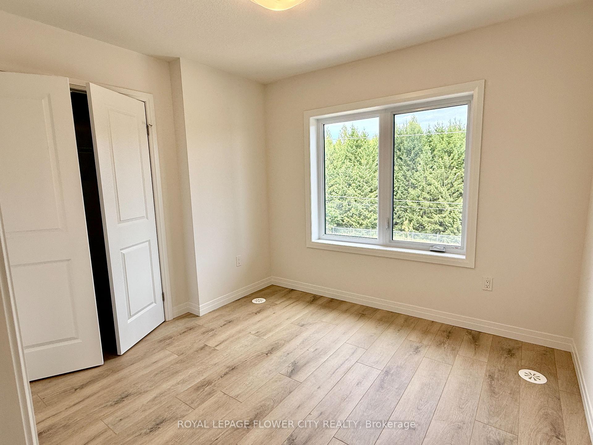 Photo 23 of Unit H079, 44 Thatcher Drive, Guelph, Kortright East — HOMEH