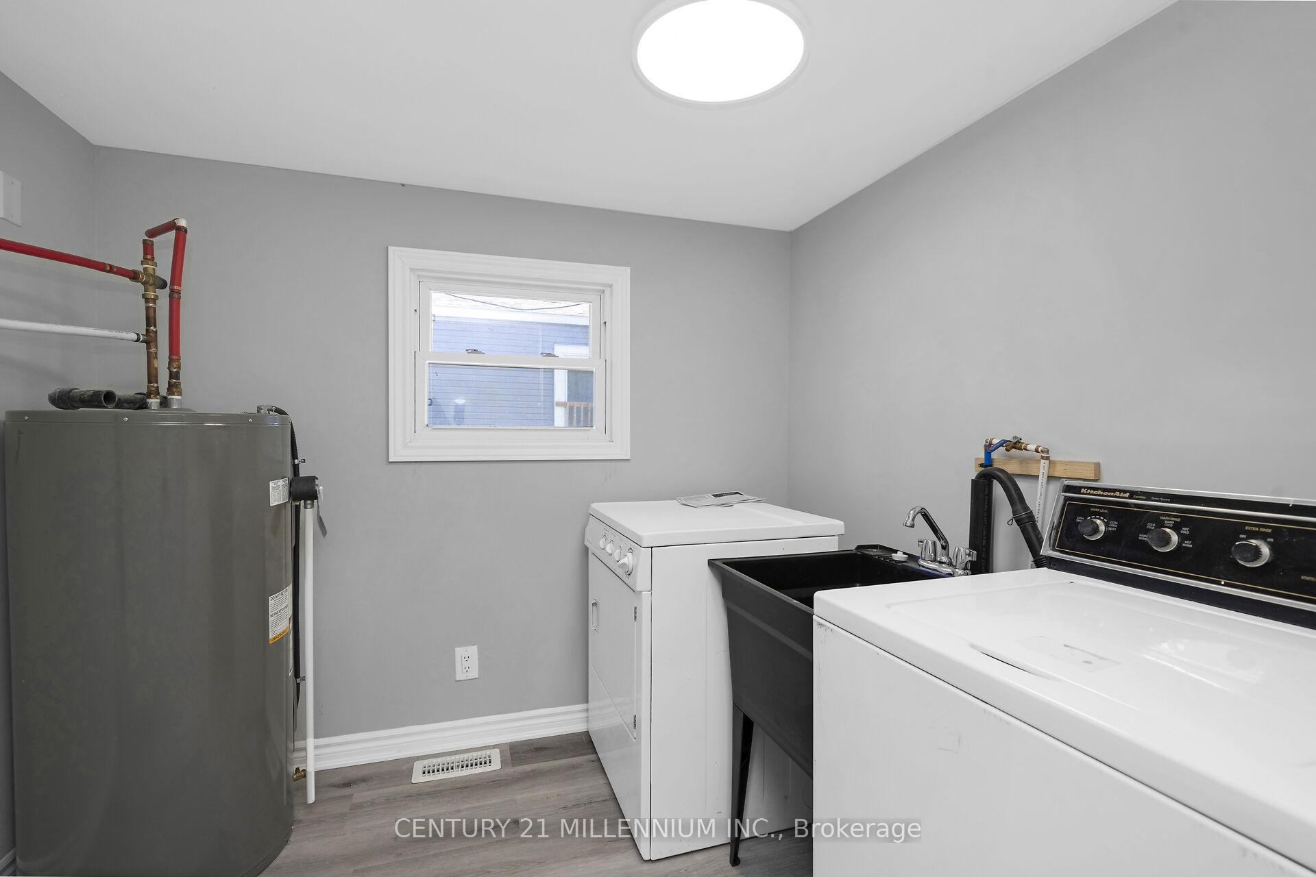 Photo 14 of 17 Cedar Lane, Erin — HOMEH