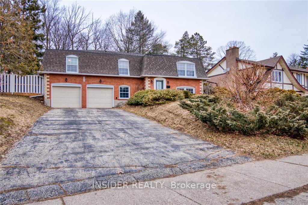 Photo 2 of 234 Shakespeare Drive, Waterloo, Beechwood — HOMEH