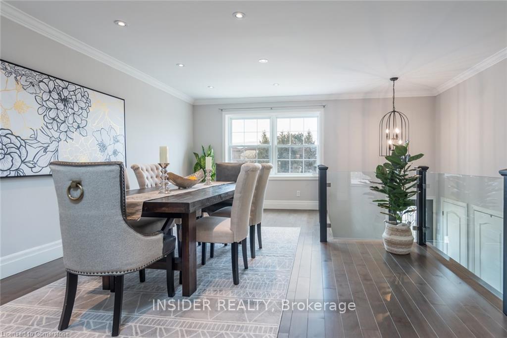 Photo 10 of 234 Shakespeare Drive, Waterloo, Beechwood — HOMEH