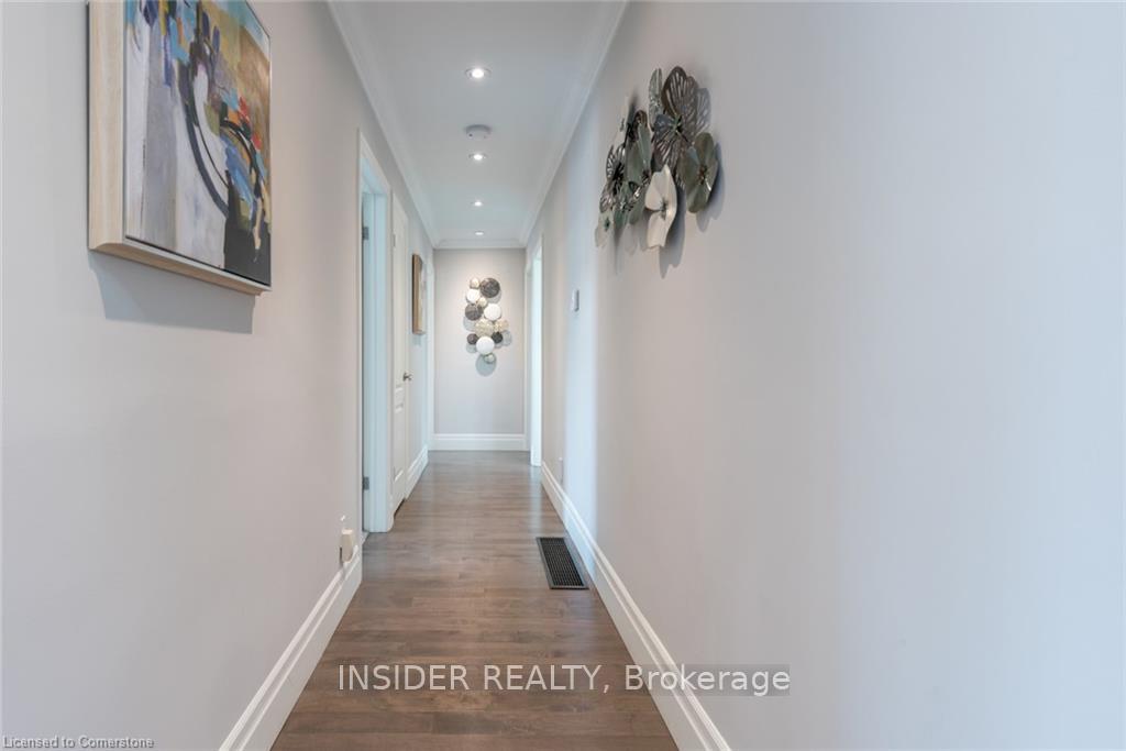 Photo 21 of 234 Shakespeare Drive, Waterloo, Beechwood — HOMEH