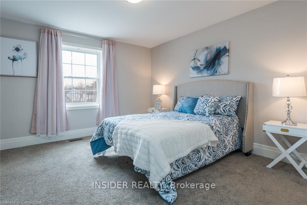 Photo 22 of 234 Shakespeare Drive, Waterloo, Beechwood — HOMEH