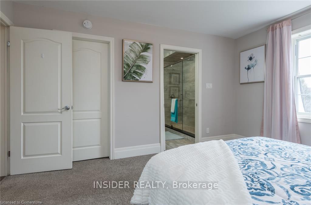 Photo 23 of 234 Shakespeare Drive, Waterloo, Beechwood — HOMEH