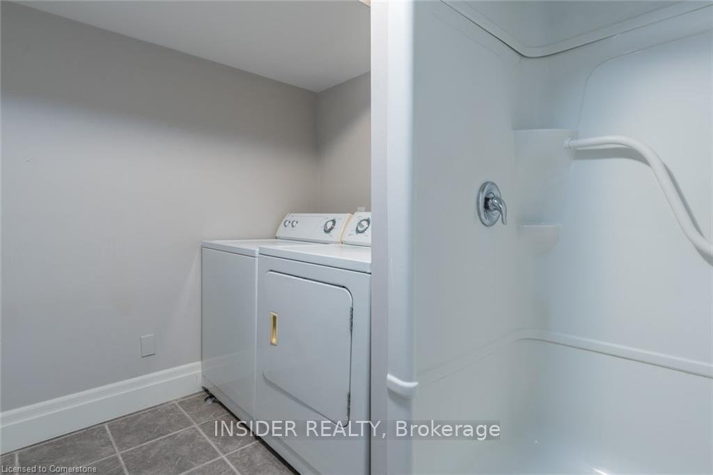 Photo 34 of 234 Shakespeare Drive, Waterloo, Beechwood — HOMEH