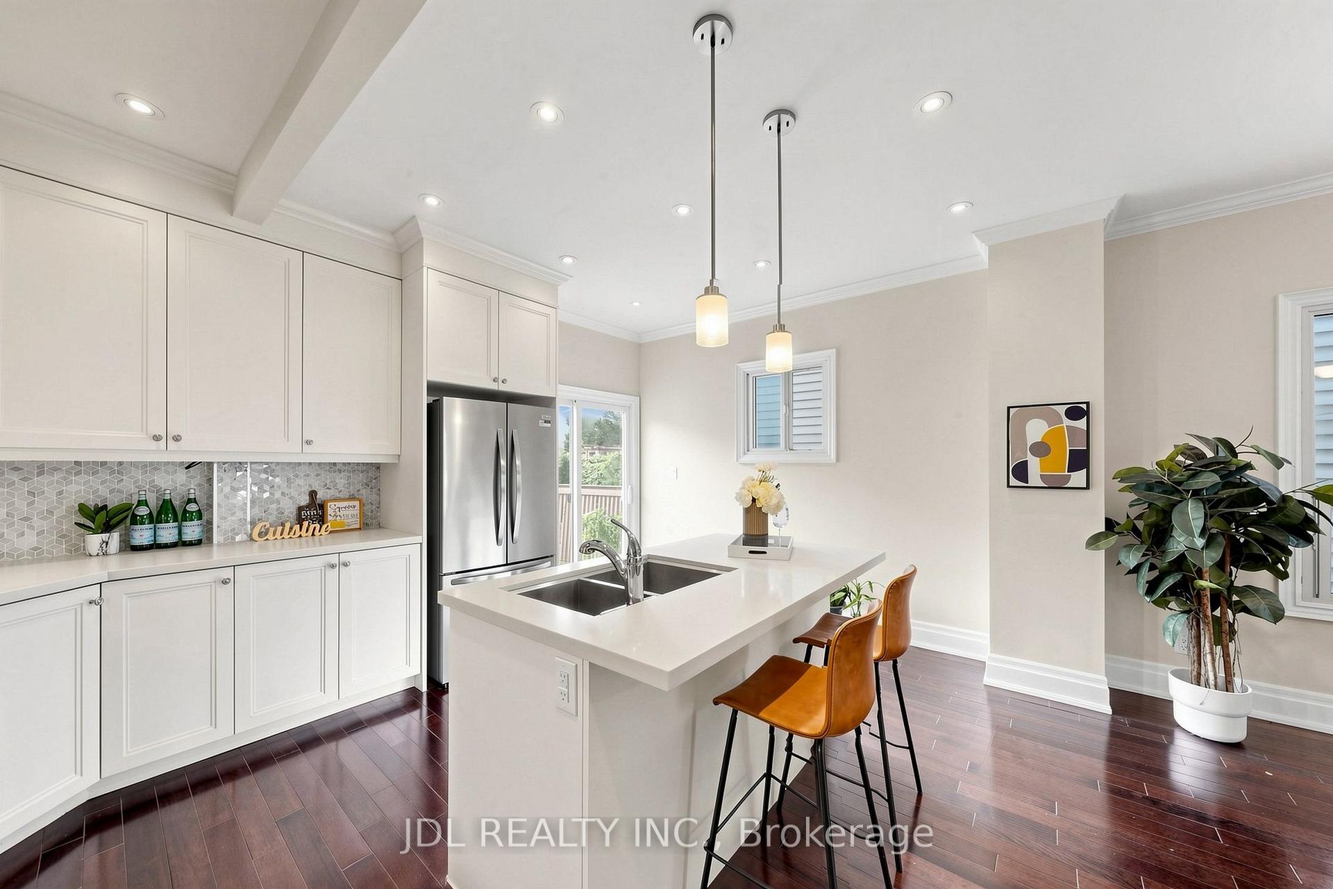 Photo 10 of 831 Pape Avenue, Toronto, Danforth — HOMEH