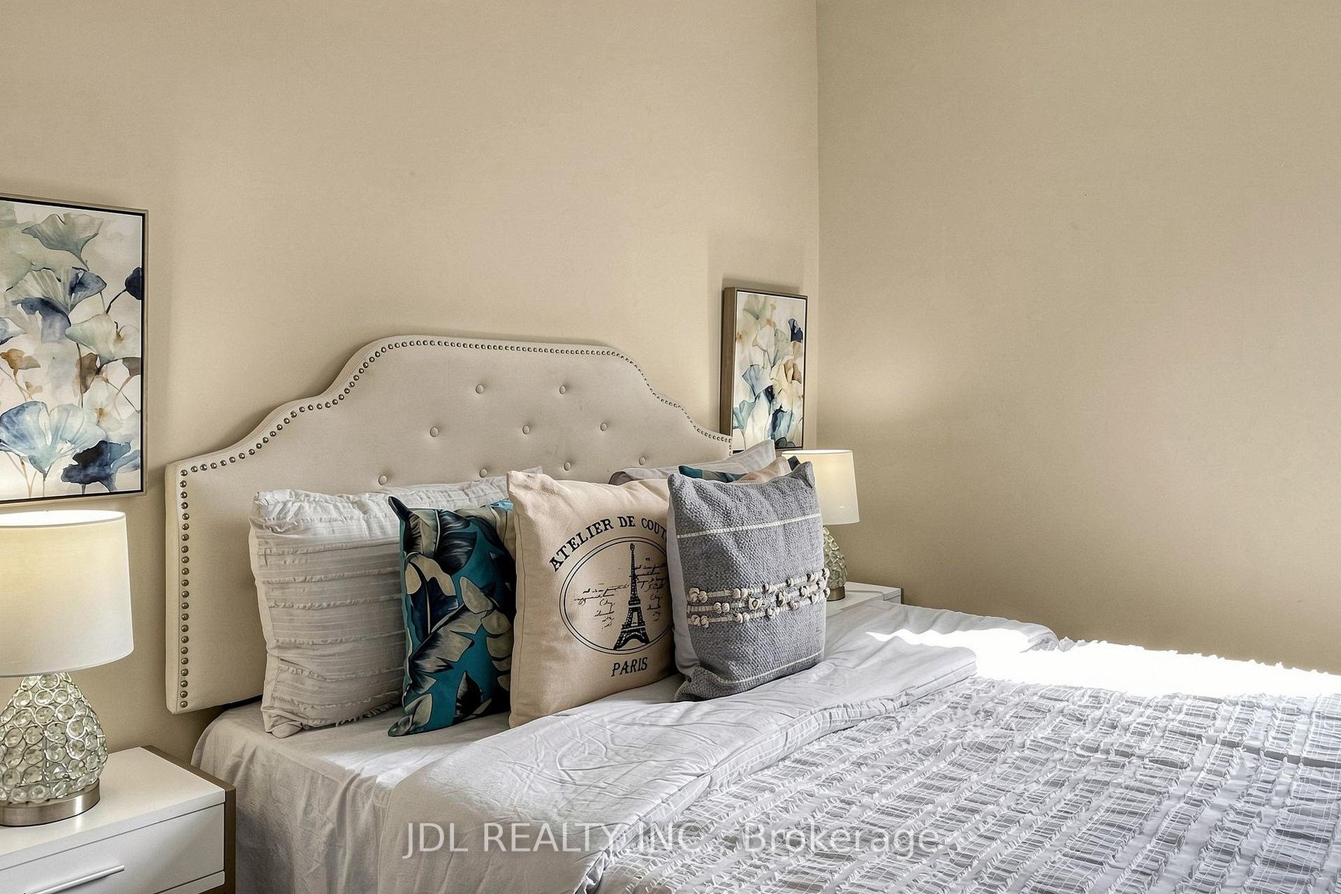 Photo 22 of 831 Pape Avenue, Toronto, Danforth — HOMEH