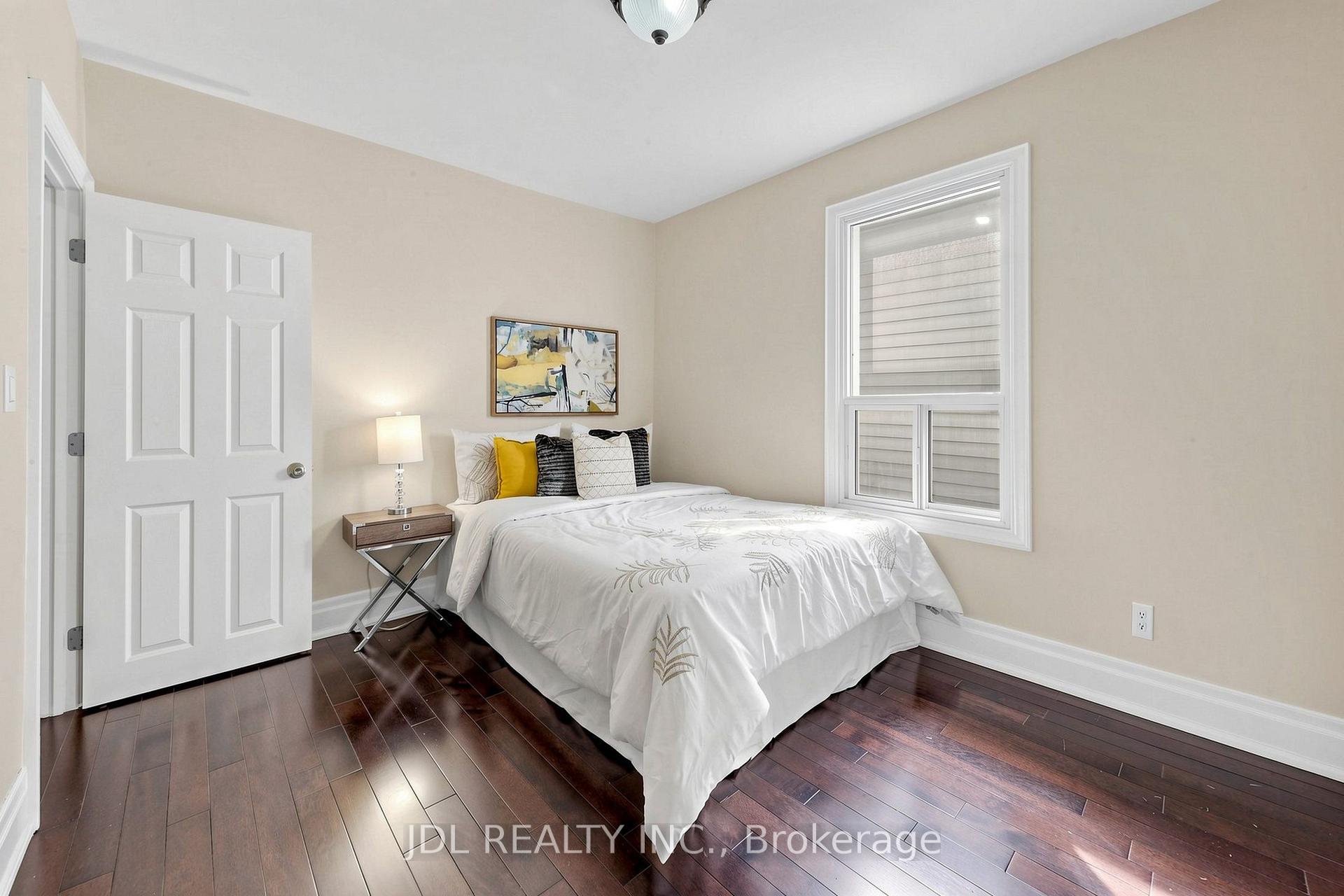 Photo 21 of 831 Pape Avenue, Toronto, Danforth — HOMEH