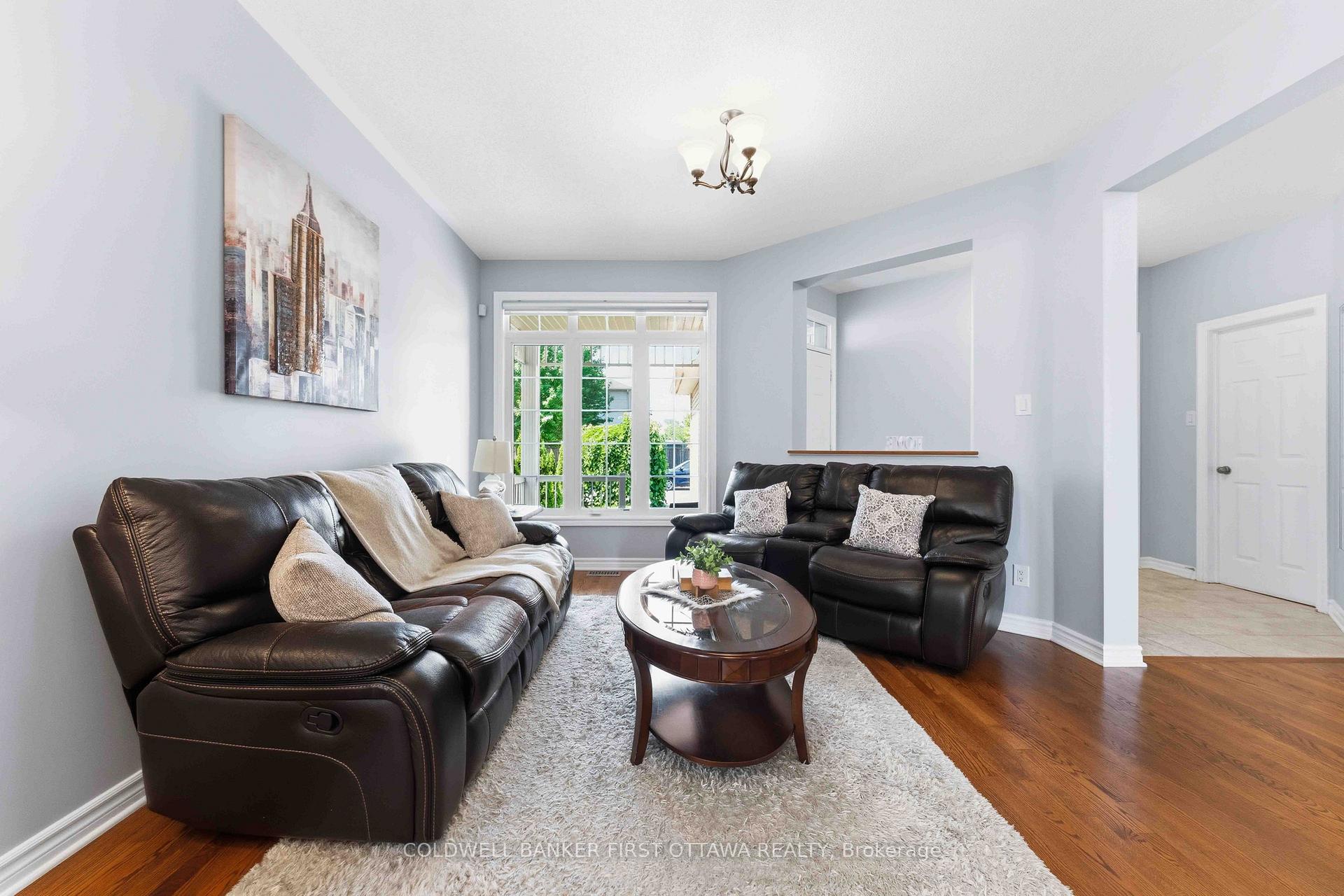 Photo 8 of 150 Strathcarron Crescent, Ottawa, Kanata - Morgan's Grant/South March — HOMEH