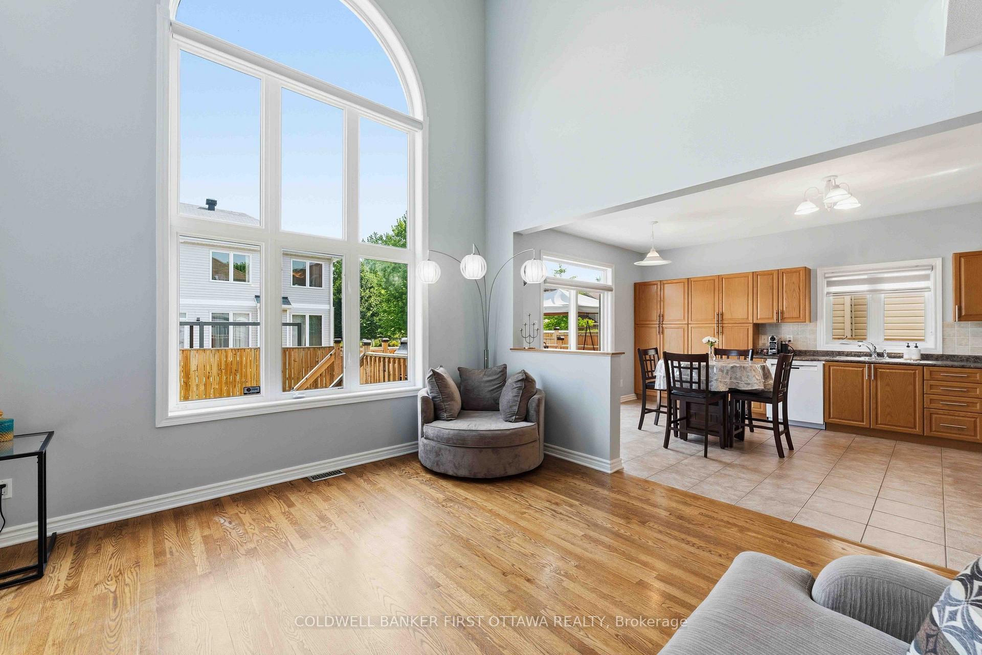 Photo 19 of 150 Strathcarron Crescent, Ottawa, Kanata - Morgan's Grant/South March — HOMEH