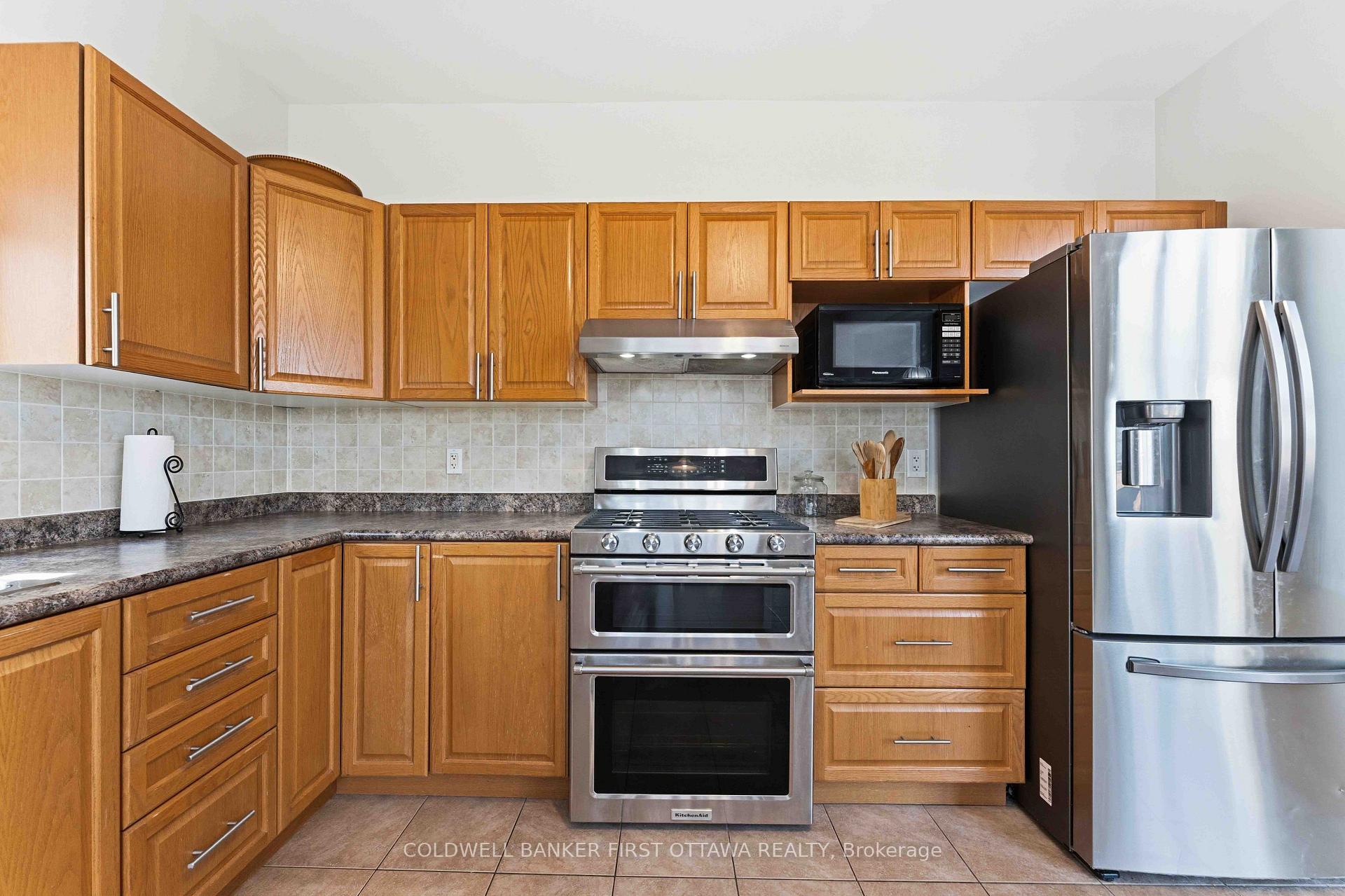 Photo 24 of 150 Strathcarron Crescent, Ottawa, Kanata - Morgan's Grant/South March — HOMEH