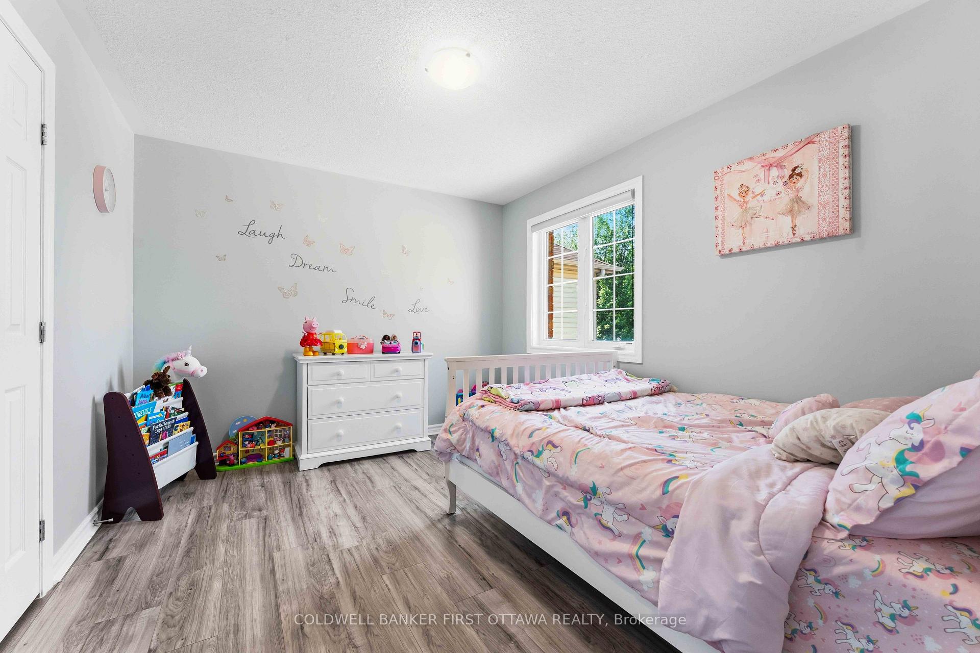 Photo 32 of 150 Strathcarron Crescent, Ottawa, Kanata - Morgan's Grant/South March — HOMEH
