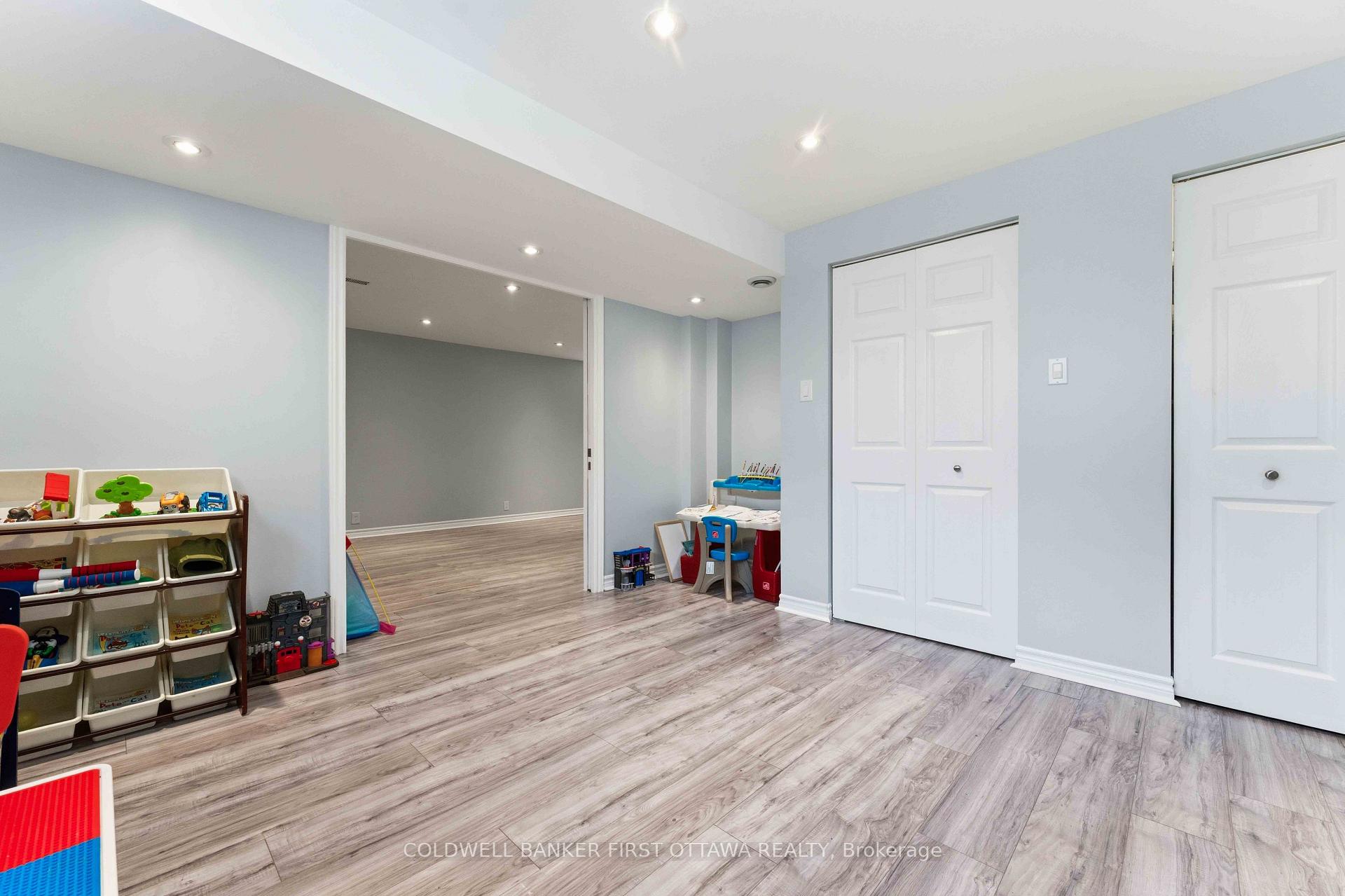 Photo 43 of 150 Strathcarron Crescent, Ottawa, Kanata - Morgan's Grant/South March — HOMEH