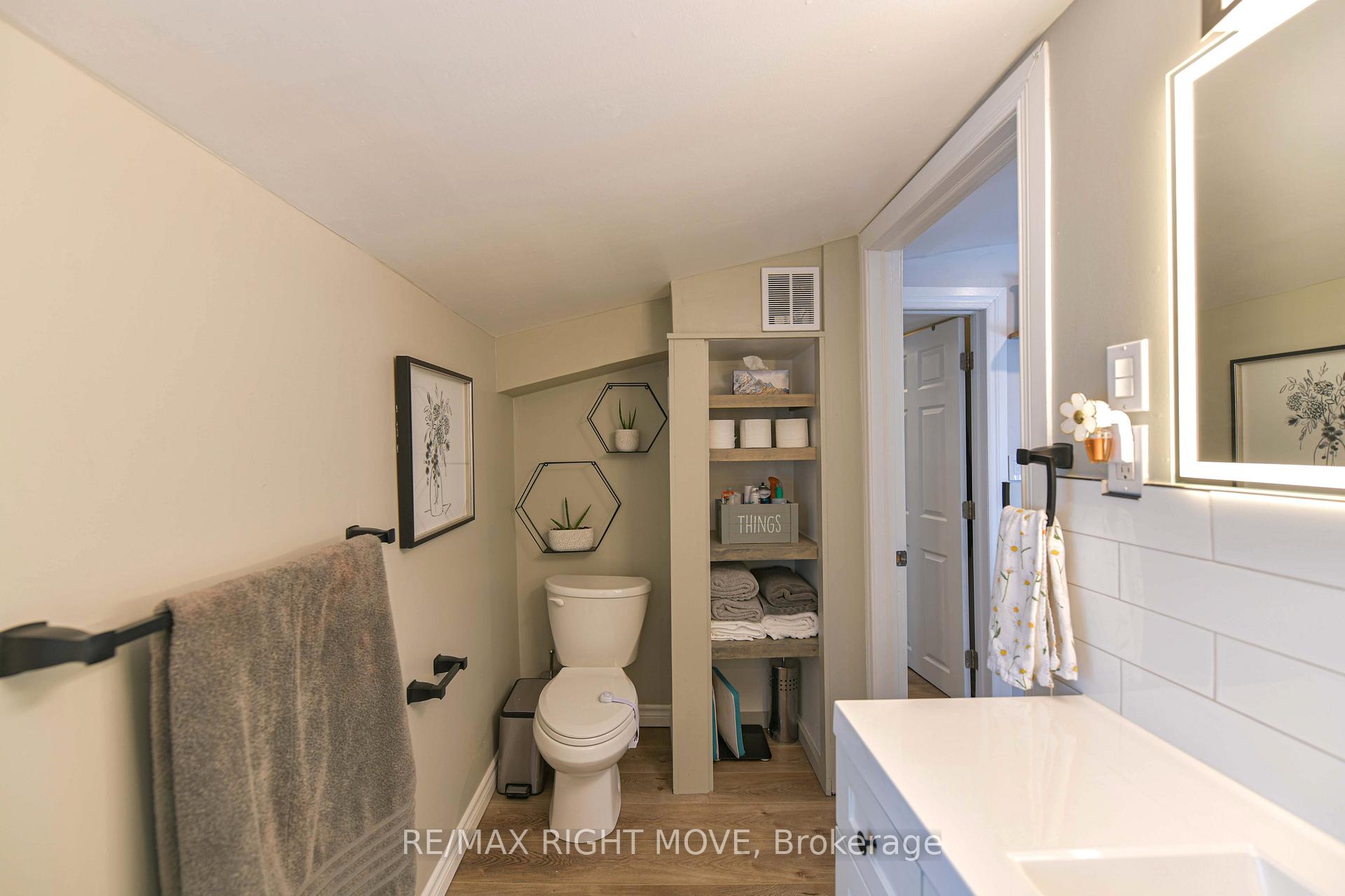 Photo 32 of 46 Osborne Street, Tay, Victoria Harbour — HOMEH