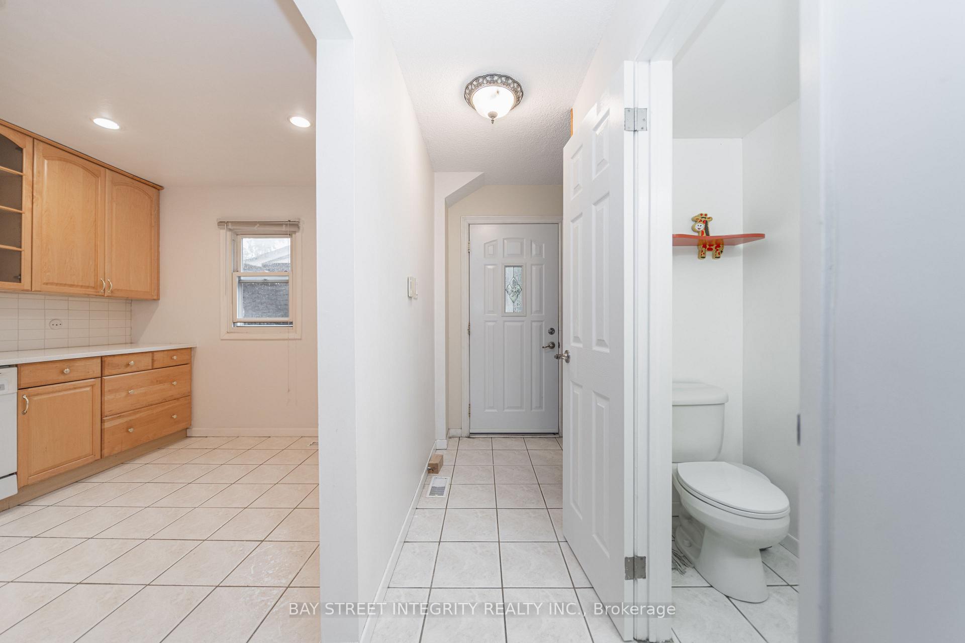 Photo 6 of 6 Sandy Haven Drive, Scarborough, Steeles — HOMEH