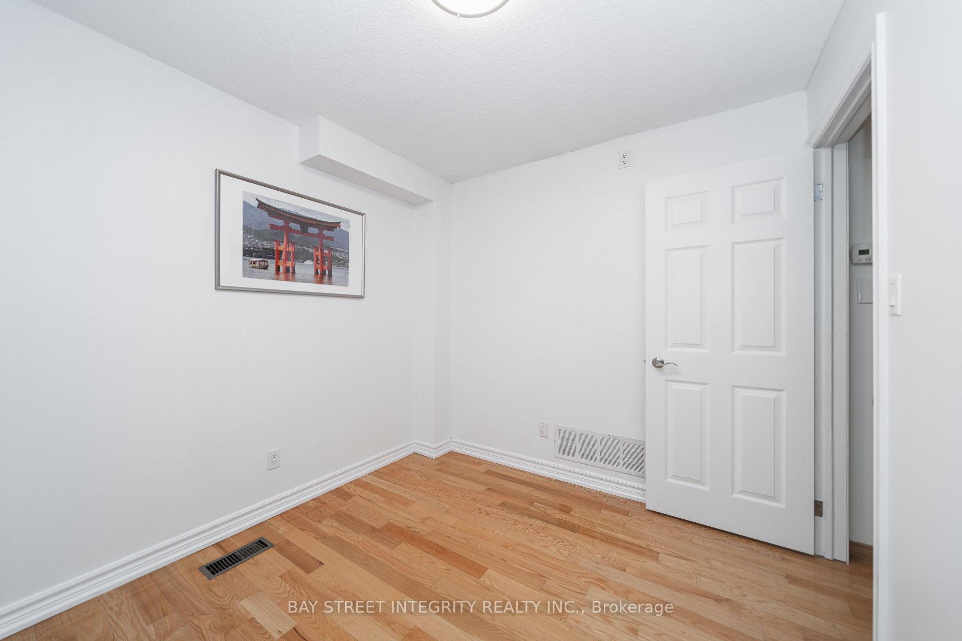 Photo 9 of 6 Sandy Haven Drive, Scarborough, Steeles — HOMEH