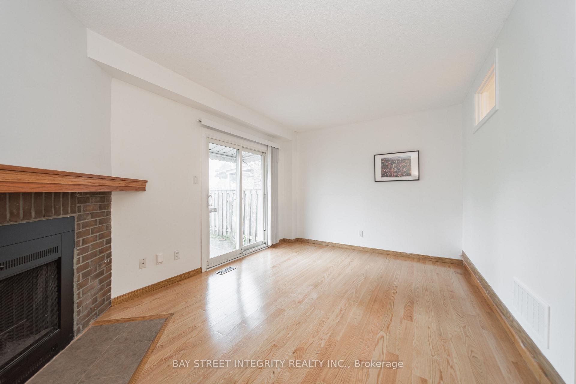 Photo 11 of 6 Sandy Haven Drive, Scarborough, Steeles — HOMEH