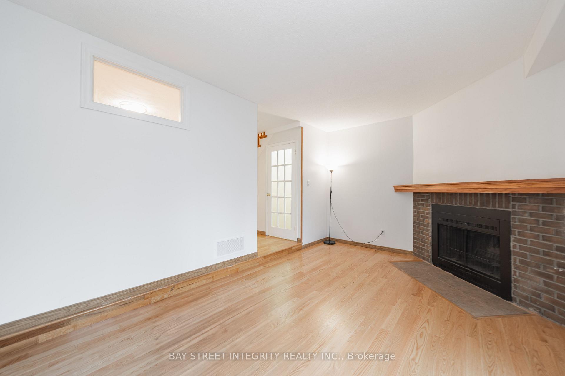 Photo 13 of 6 Sandy Haven Drive, Scarborough, Steeles — HOMEH
