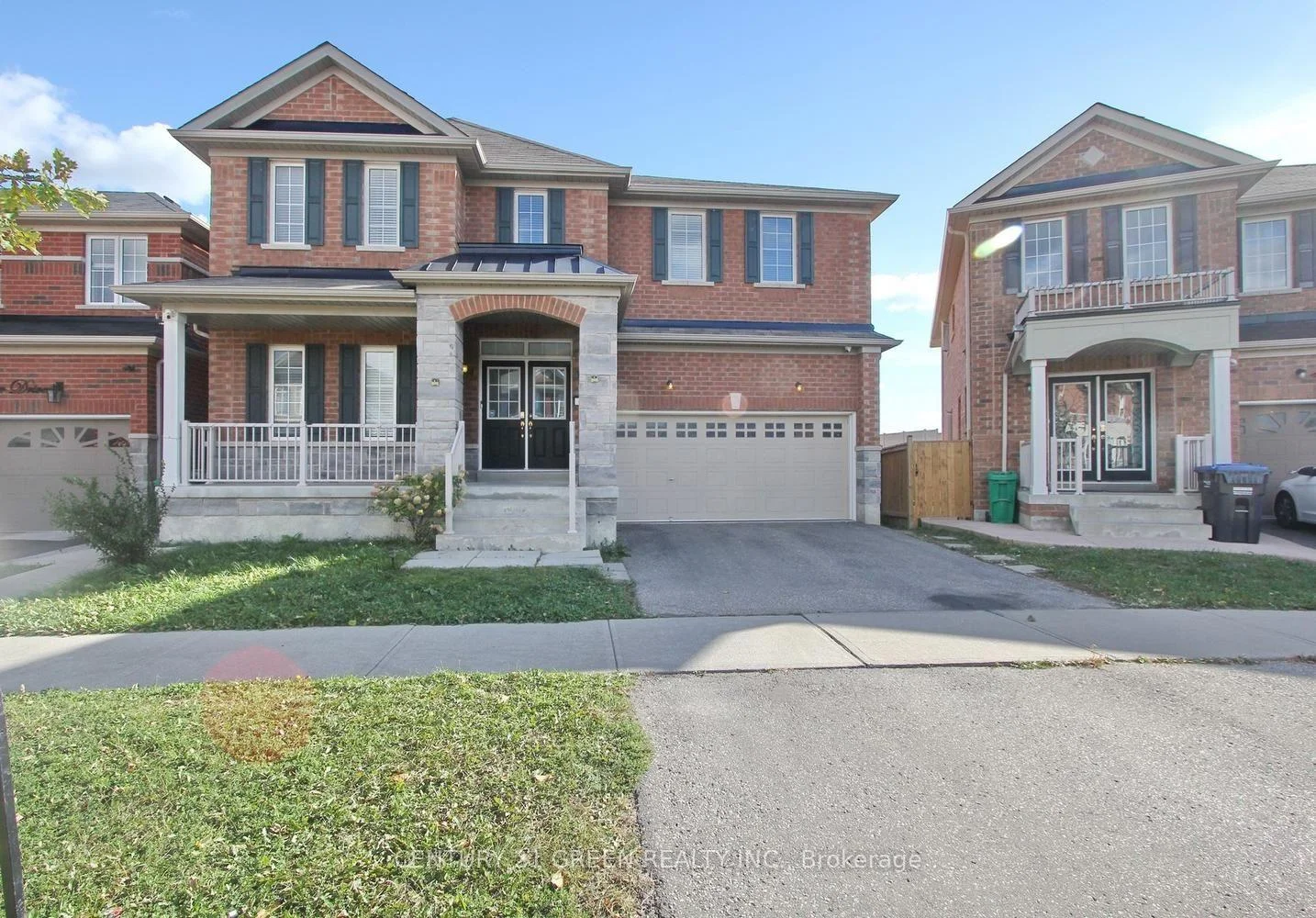 Photo 1 of 40 Cookview Drive, Brampton, Sandringham-Wellington — HOMEH
