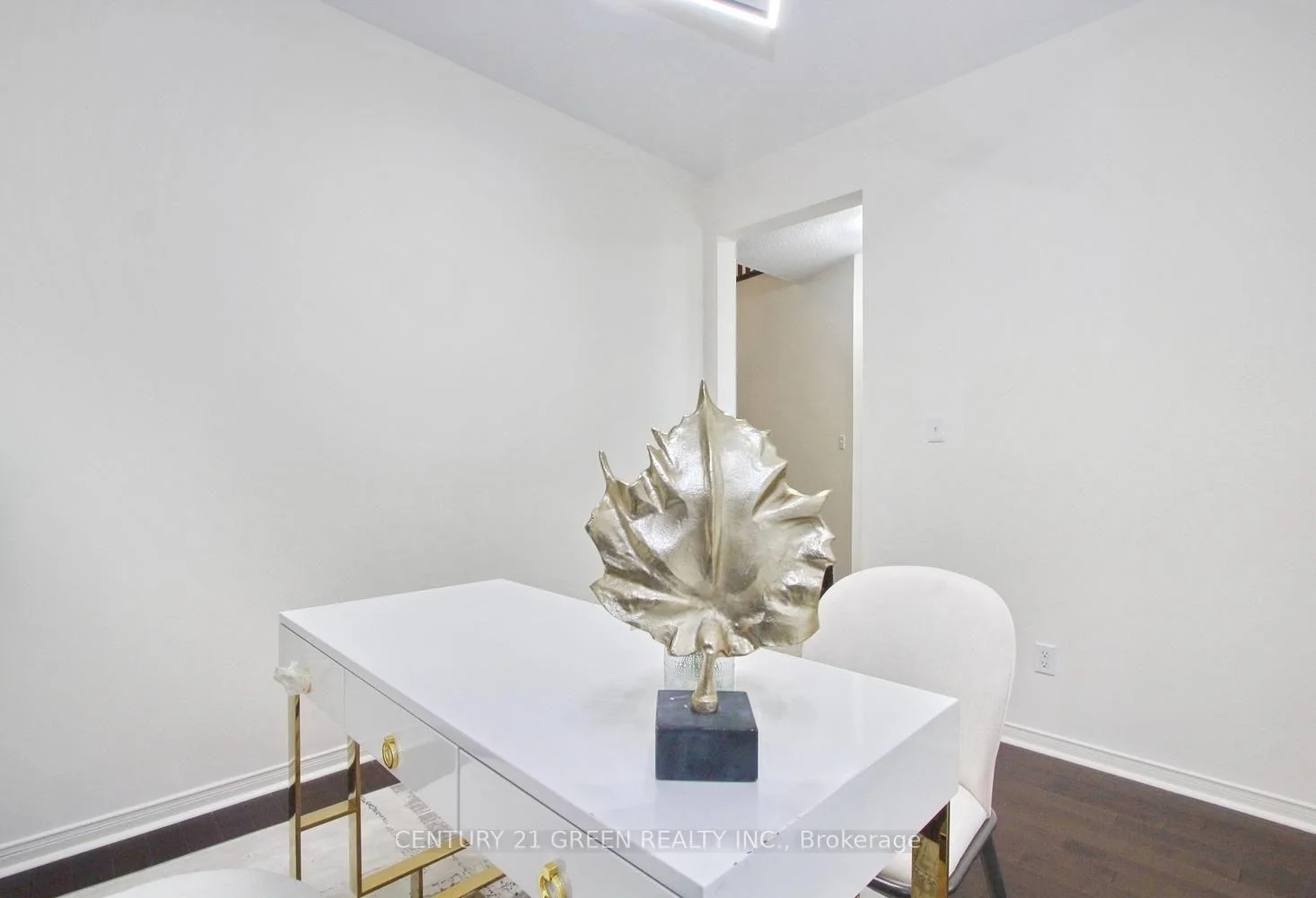 Photo 14 of 40 Cookview Drive, Brampton, Sandringham-Wellington — HOMEH