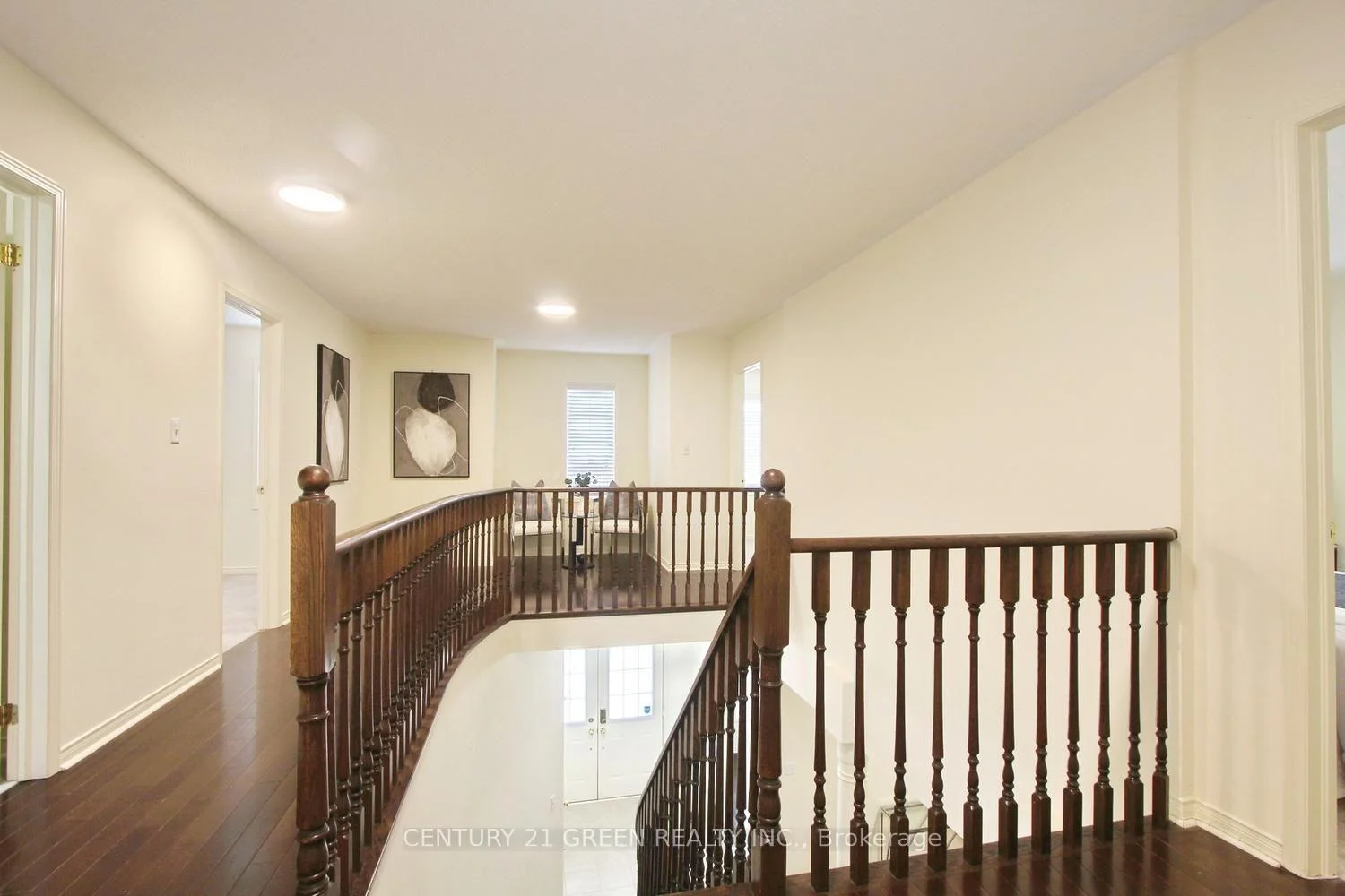 Photo 43 of 40 Cookview Drive, Brampton, Sandringham-Wellington — HOMEH