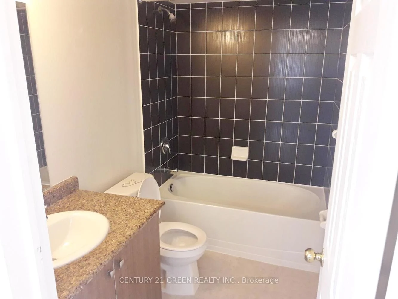 Photo 61 of 40 Cookview Drive, Brampton, Sandringham-Wellington — HOMEH