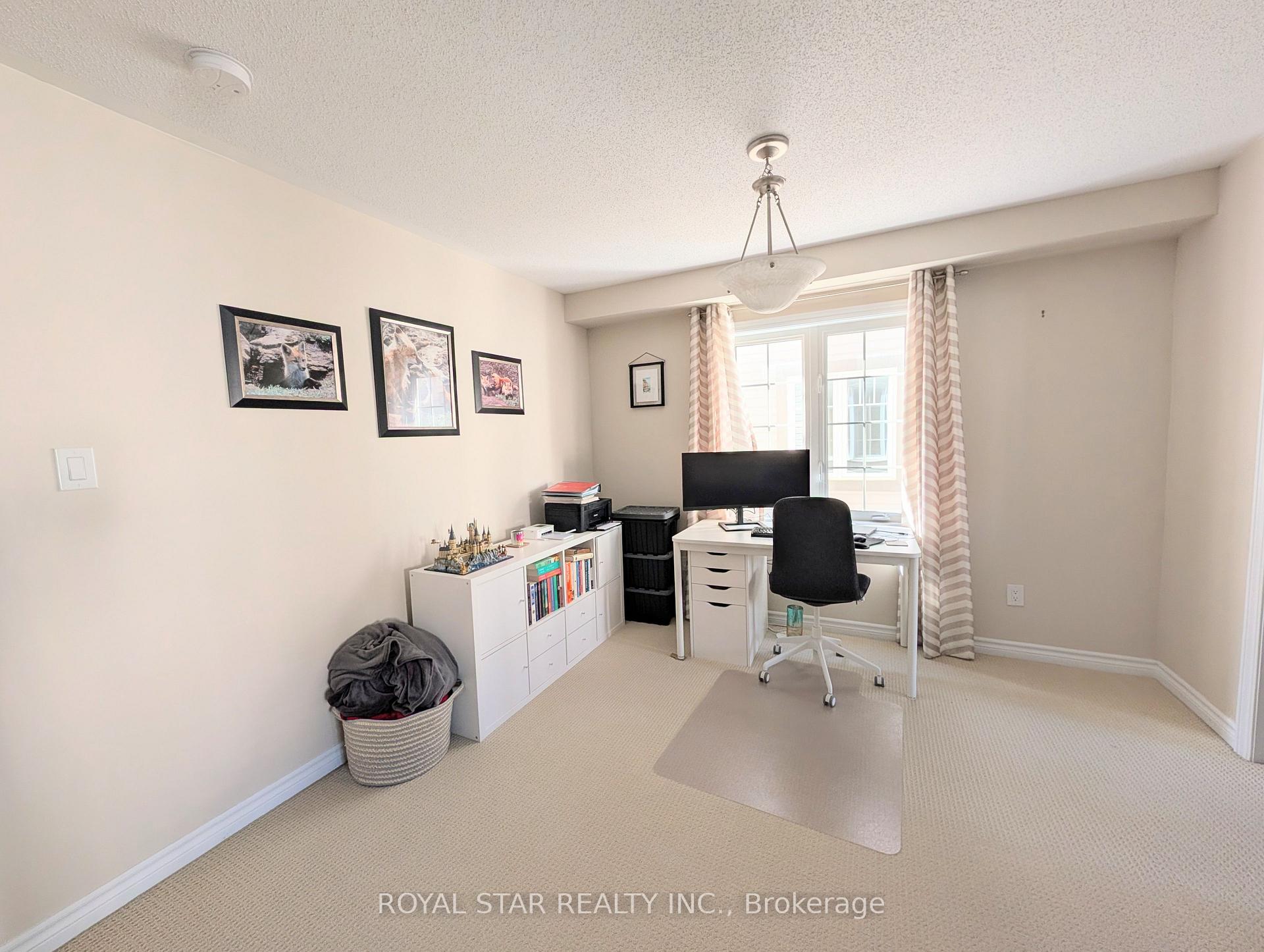 Photo 10 of 323 Sweet Grass Circle, Ottawa, Barrhaven - Half Moon Bay — HOMEH