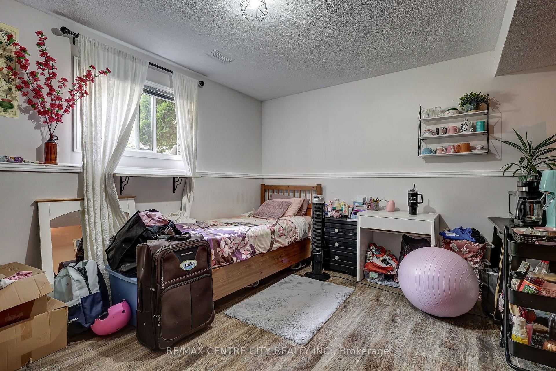 Photo 44 of 37 Fifth Avenue, St. Thomas — HOMEH