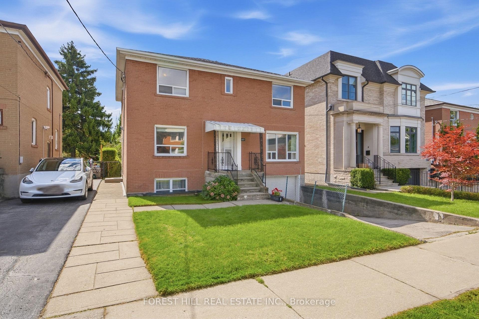 Photo 4 of 147 Viewmount Avenue, Toronto, Englemount-Lawrence — HOMEH